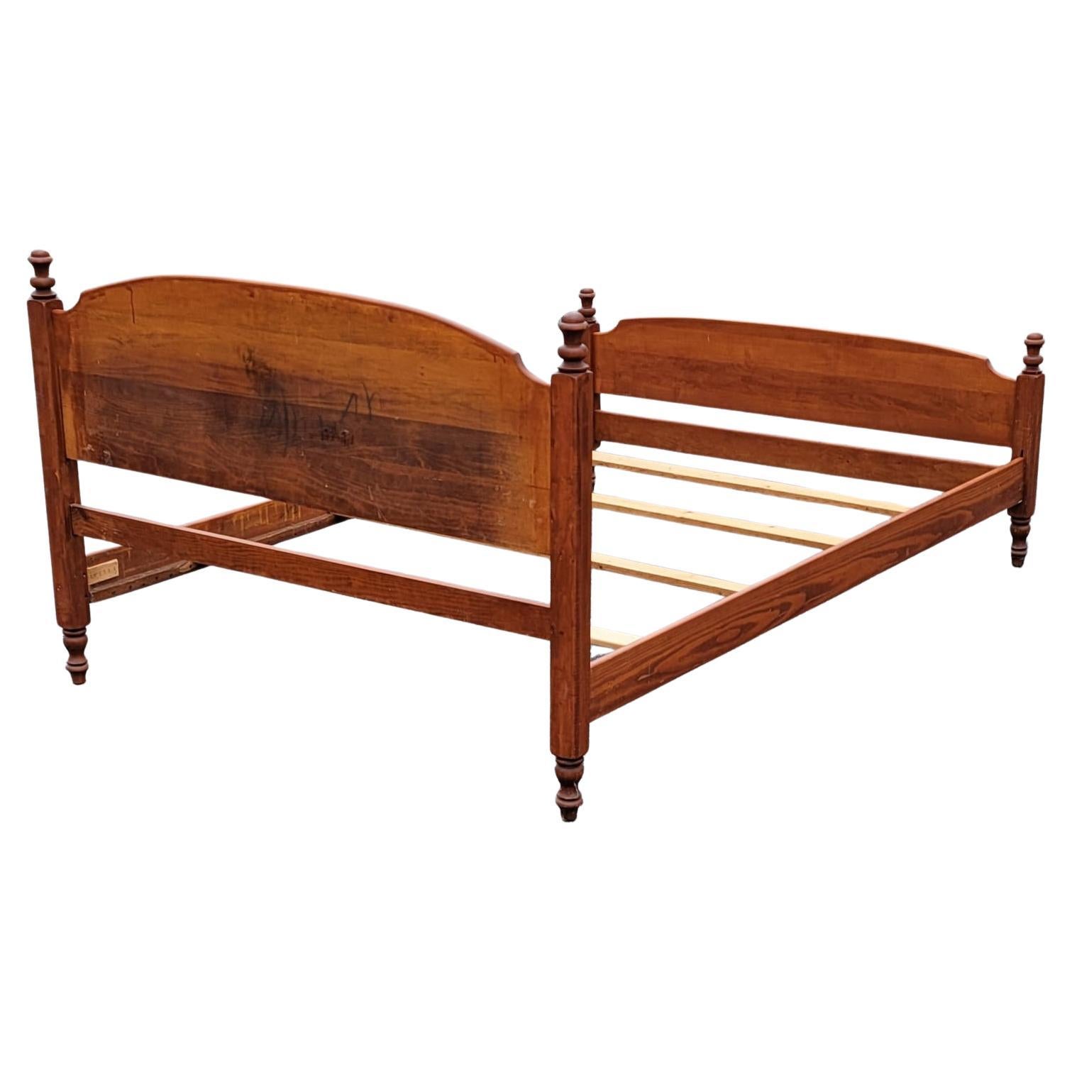 Hardwood American Classical Colonial Style Maple Full Size Bedstead