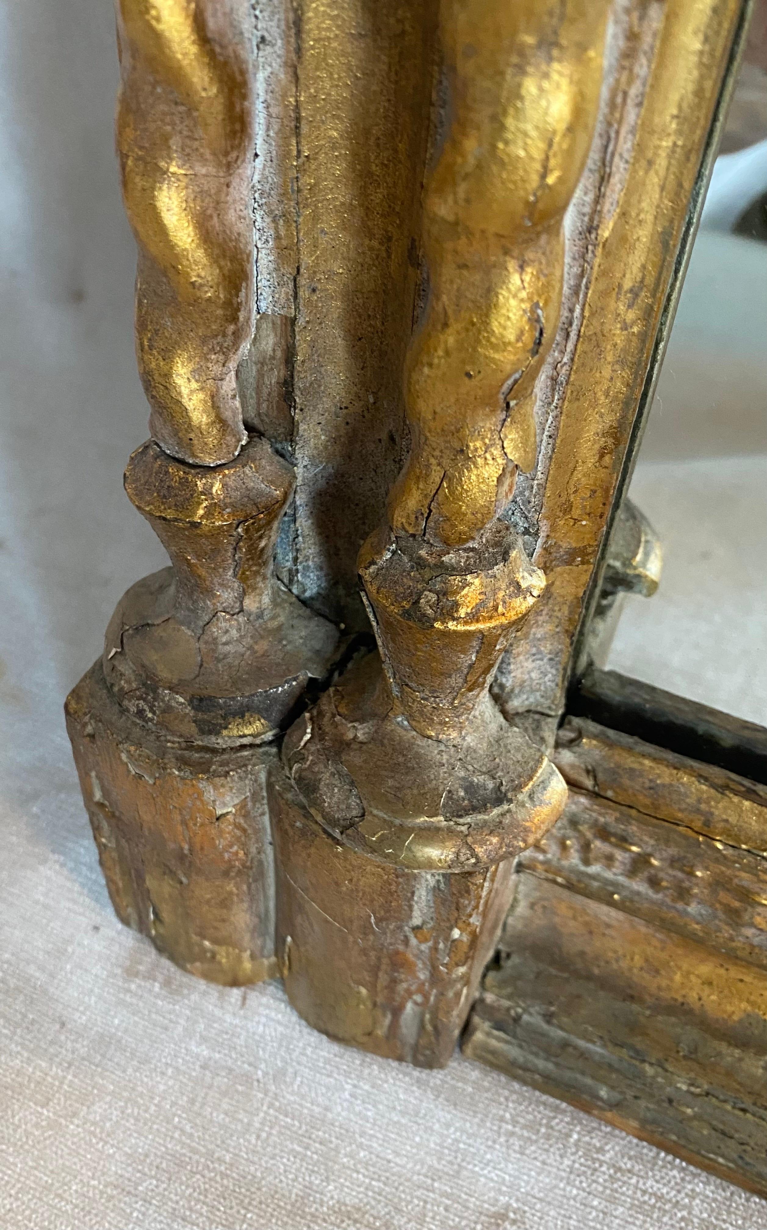Miroir d'embarcadère classique américain doré avec sculptures de glands, de coquillages et de médaillons  en vente 6