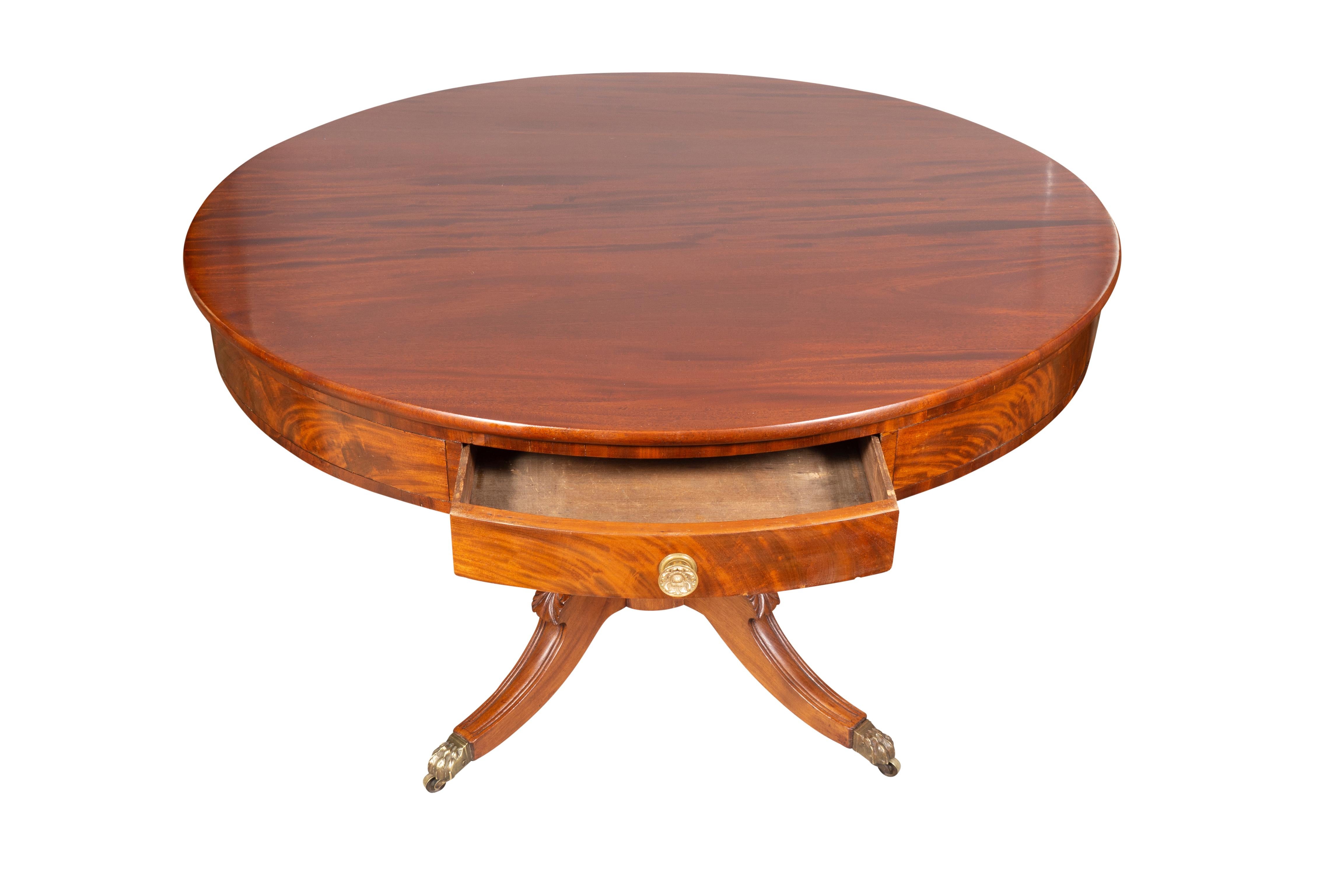 American Classical Mahogany Drum Table In Good Condition For Sale In Essex, MA