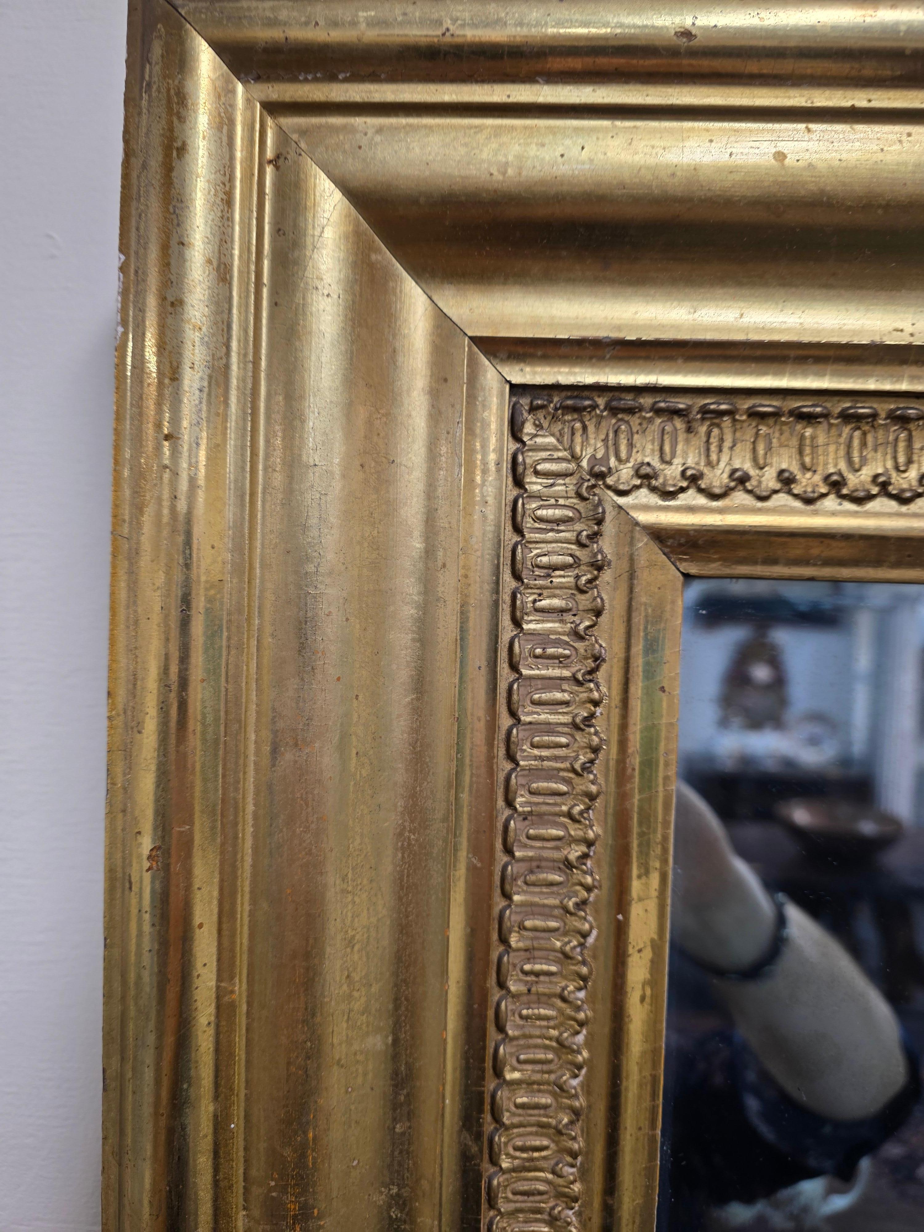 Hand-Crafted American Classical Mirror Albany New York 1820s For Sale