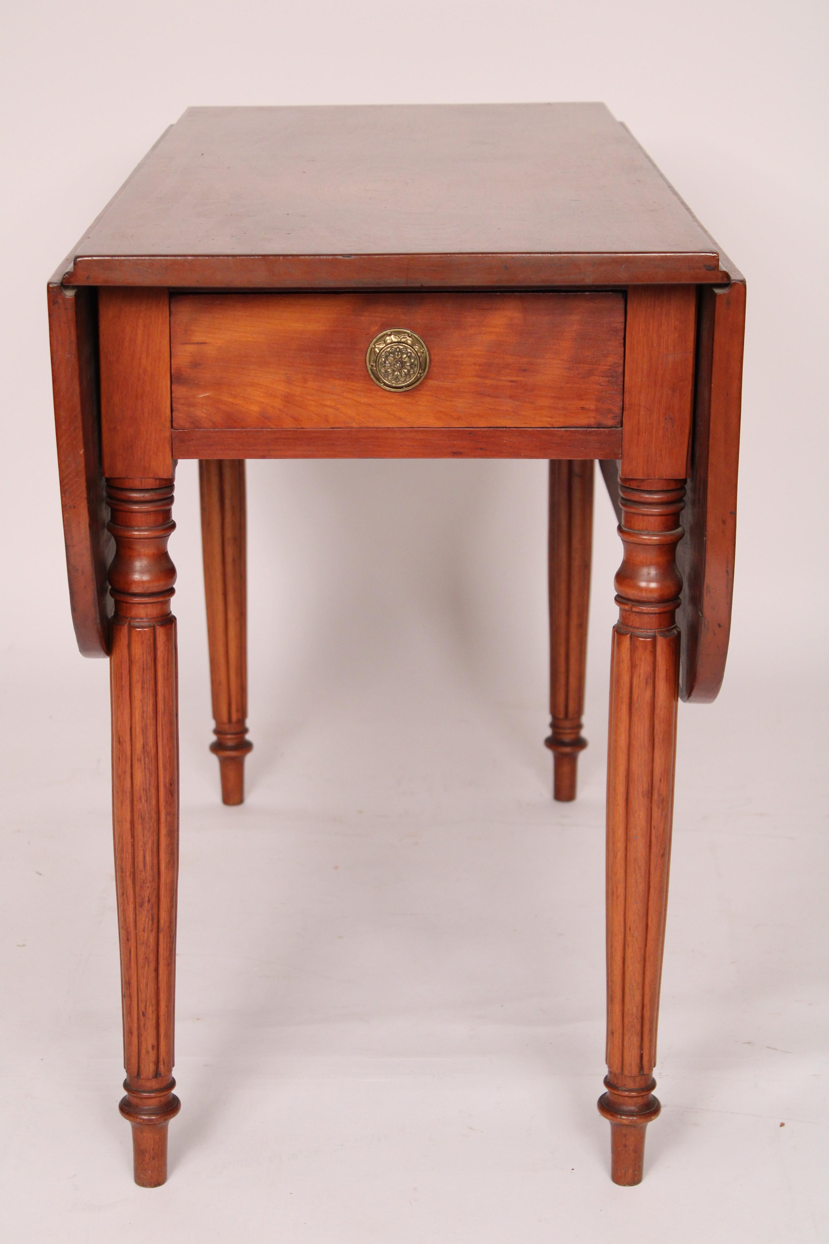 19th Century American Classical Style Cherry Wood Drop Leaf Table