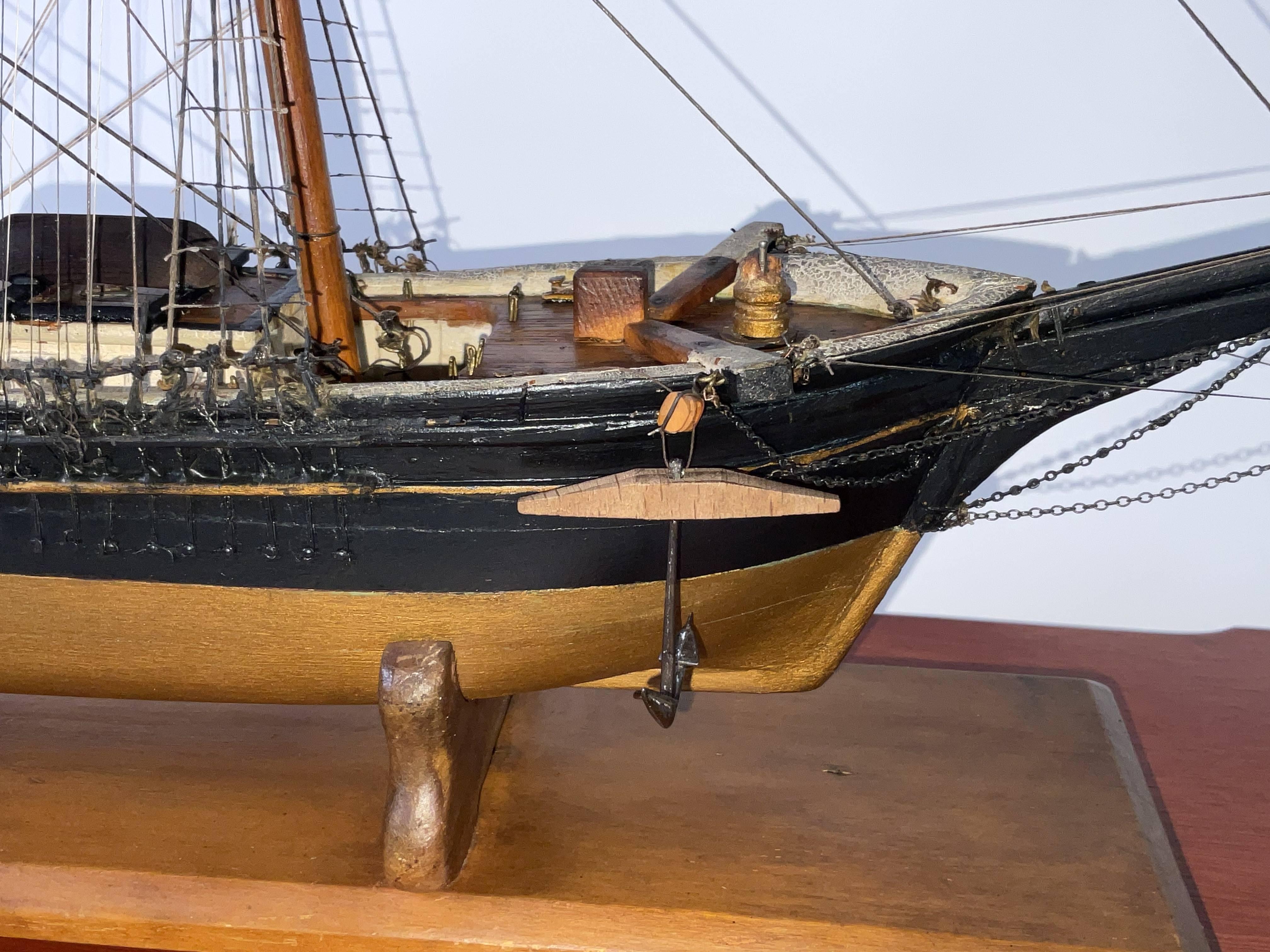 Modello di nave American Clipper in custodia in vendita 1