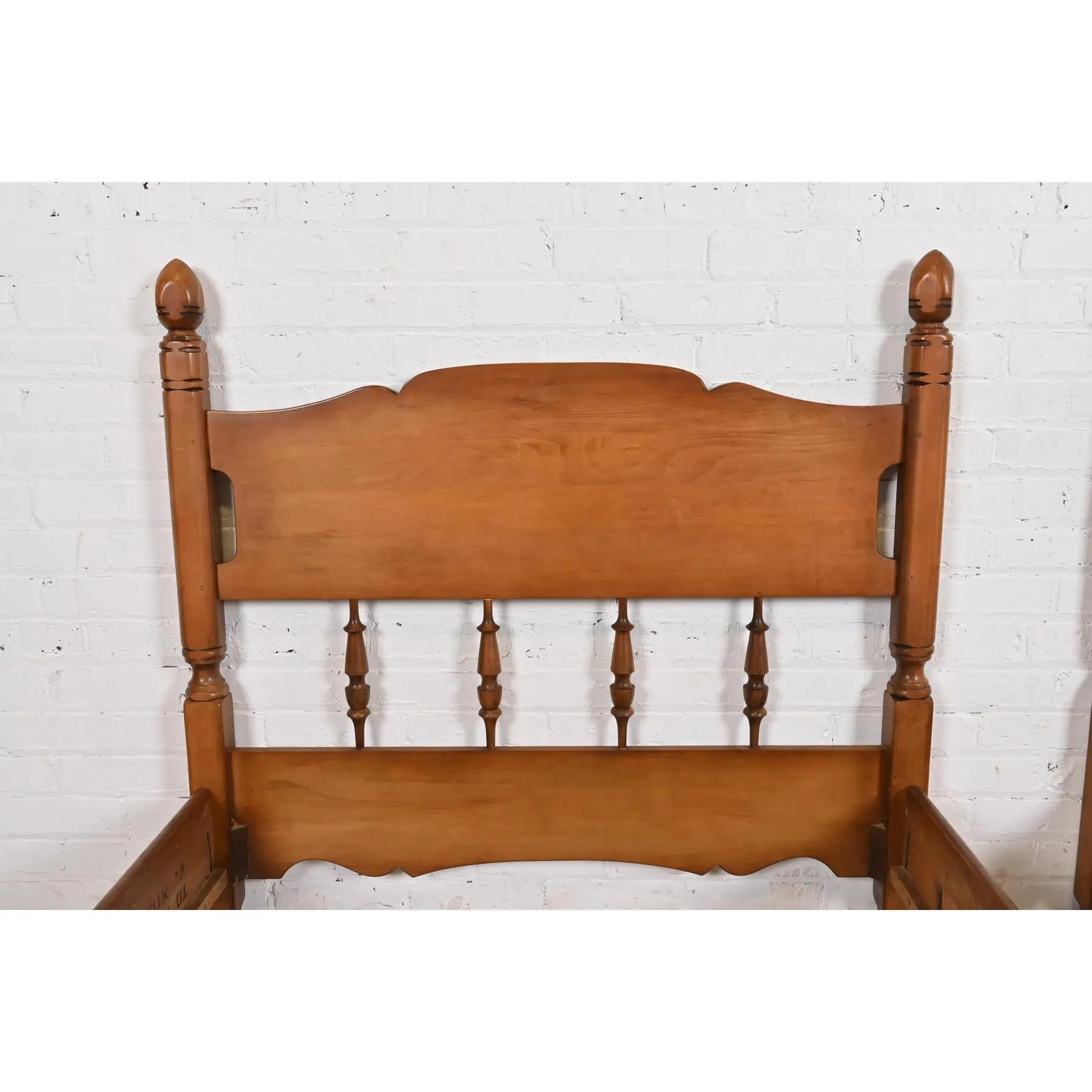 American Colonial Carved Cherry Wood Twin Size Spindle Beds by Empire Furniture For Sale 3