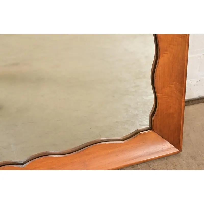 American Colonial Carved Maple Framed Wall Mirror, Circa 1970s For Sale 4