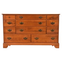 American Colonial Dresser or Chest of Drawers, Circa 1970s