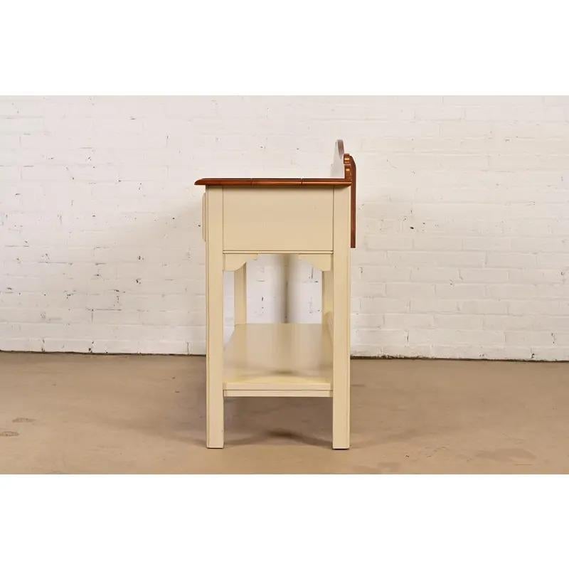 American Colonial Maple Sideboard Buffet Server or Console Table For Sale 10