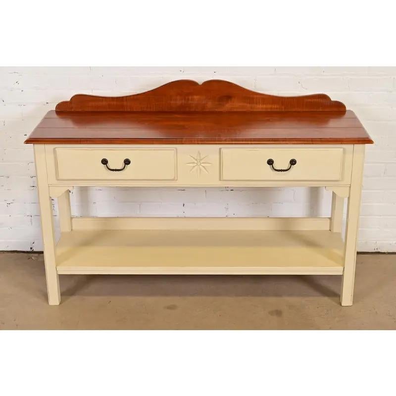 American Colonial Maple Sideboard Buffet Server or Console Table In Good Condition For Sale In South Bend, IN