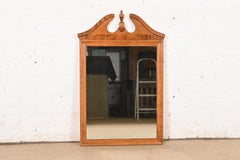 Espejo de pared con marco de arce macizo colonial americano