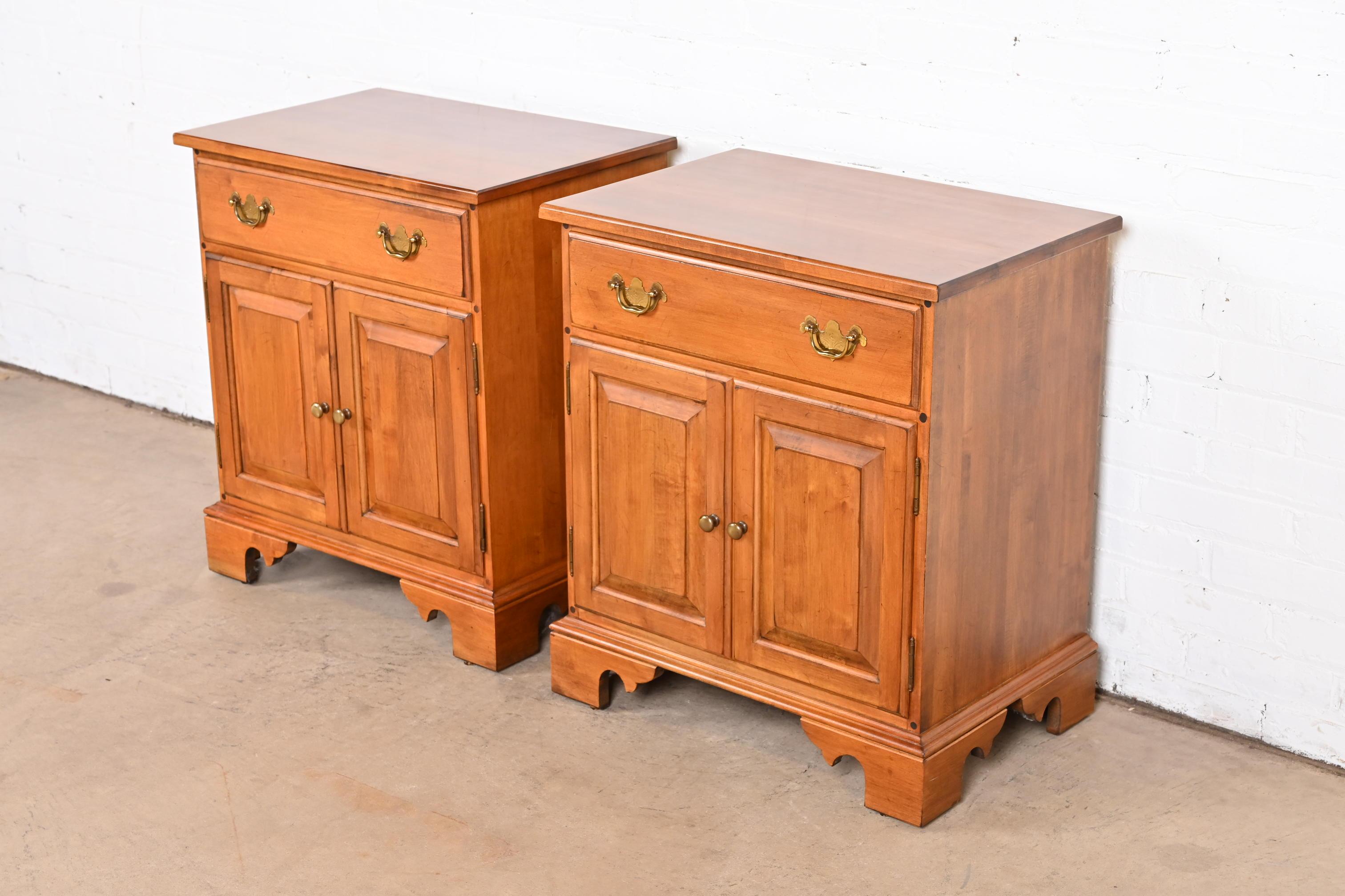 Brass American Colonial Solid Maple Nightstands, Pair