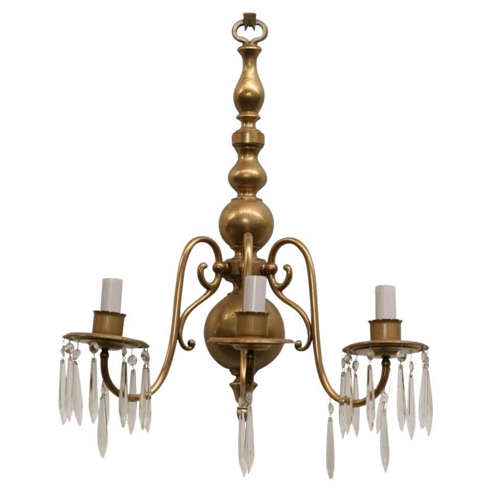 American Colonial Style Brass Wall Sconce For Sale