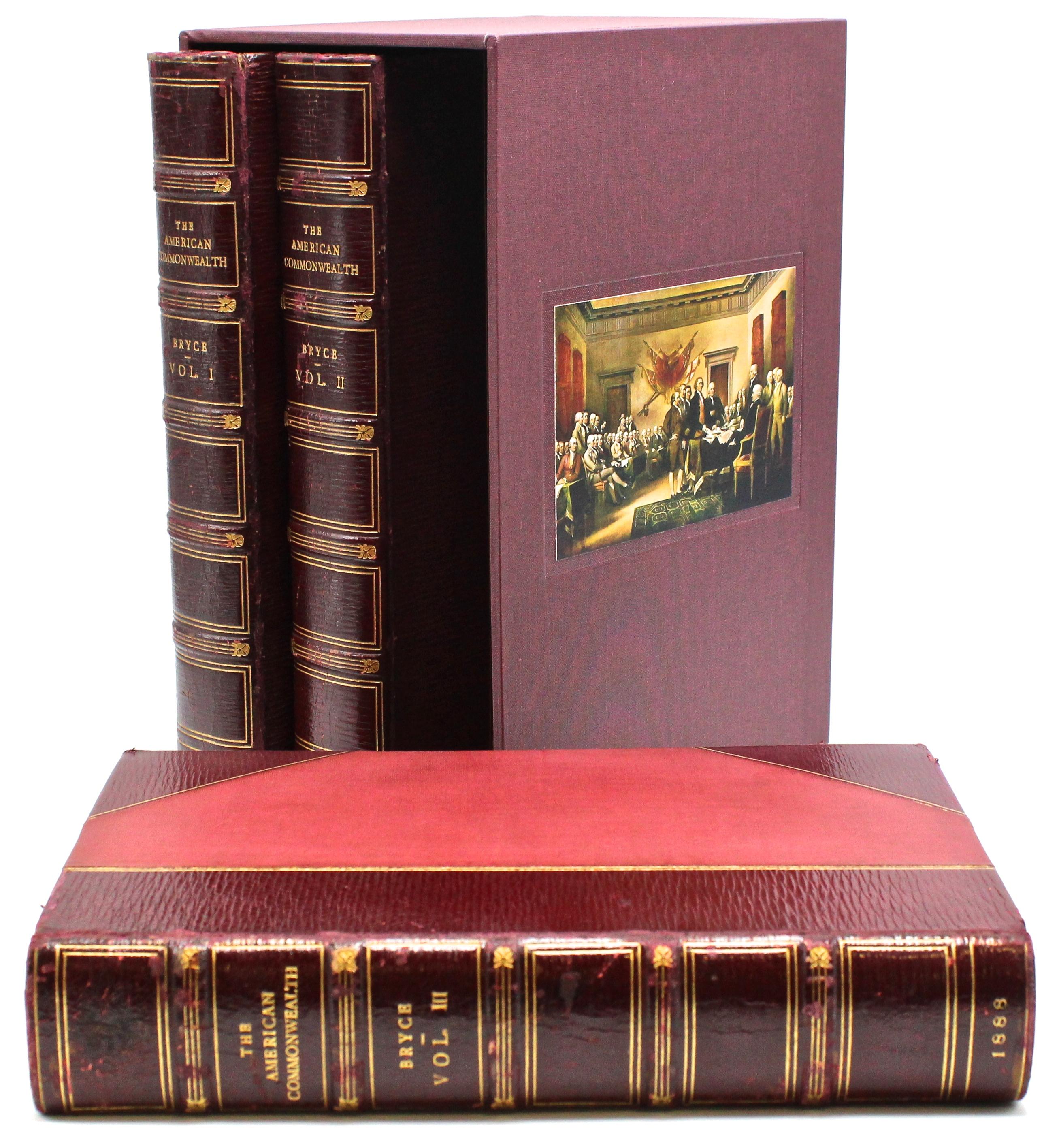 Britannique « American Commonwealth » de James Bryce, première édition, ensemble de trois volumes, 1888 en vente