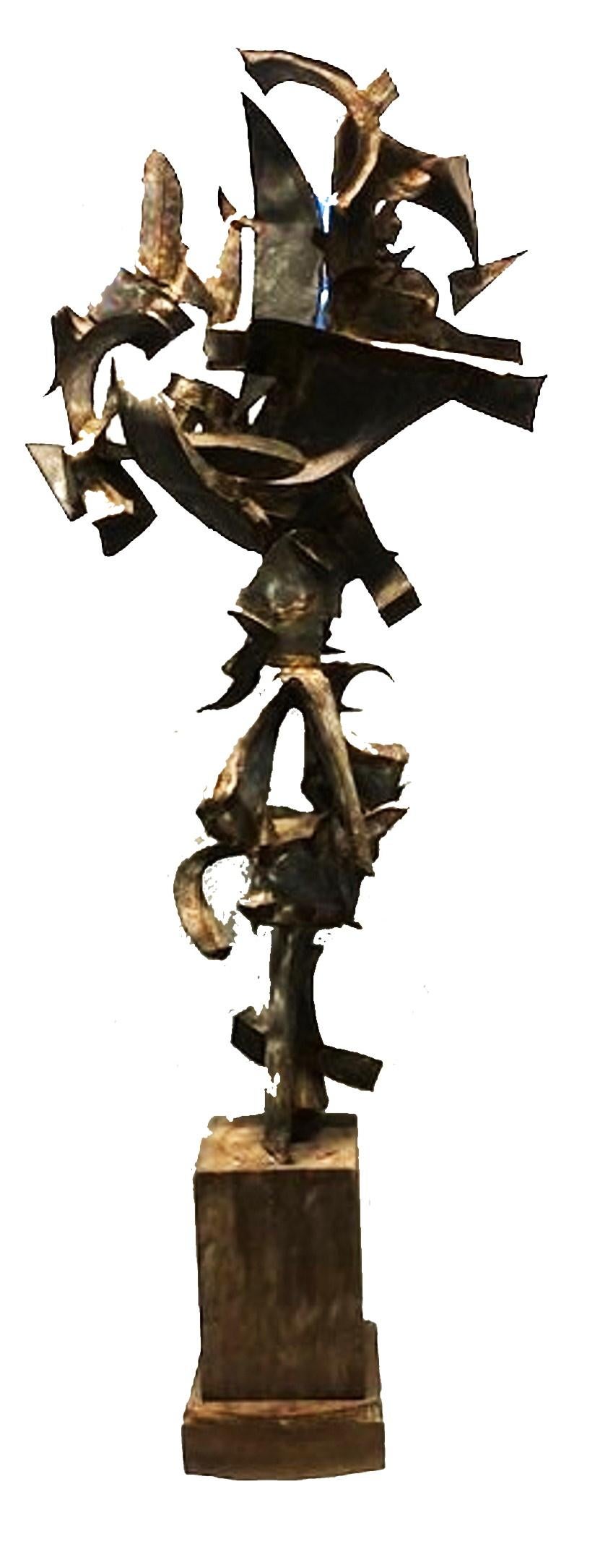 Mid-Century Modern Sculpture abstraite de brutalisme contemporain américain en fer, Wood Wood et étain, c.C. 1970 en vente