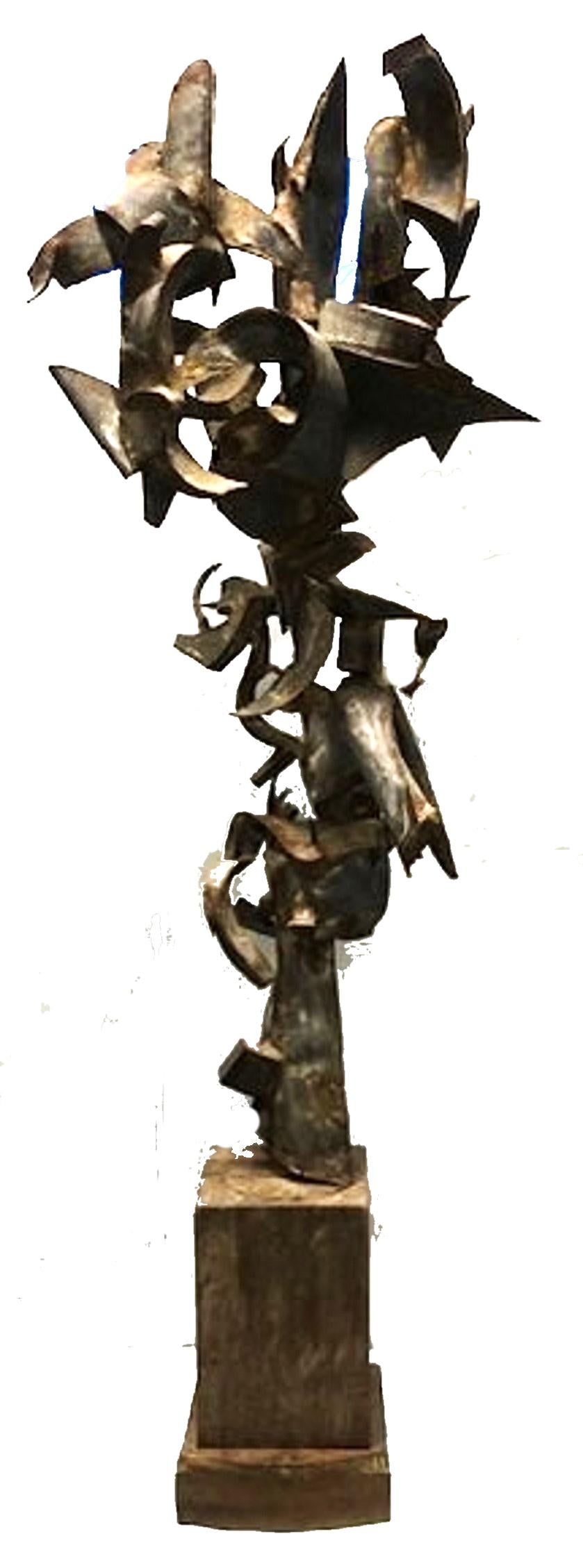 Américain Sculpture abstraite de brutalisme contemporain américain en fer, Wood Wood et étain, c.C. 1970 en vente
