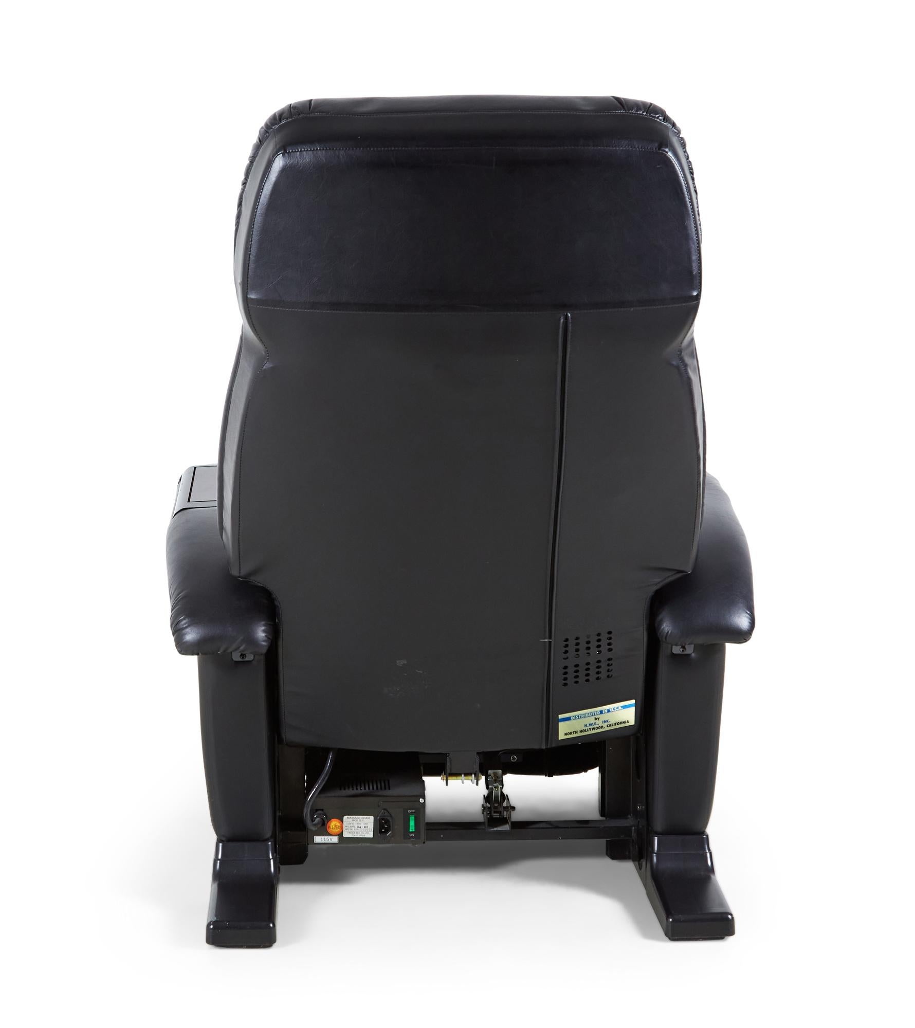 Modern American Contemporary Black Leather Massage Chair
