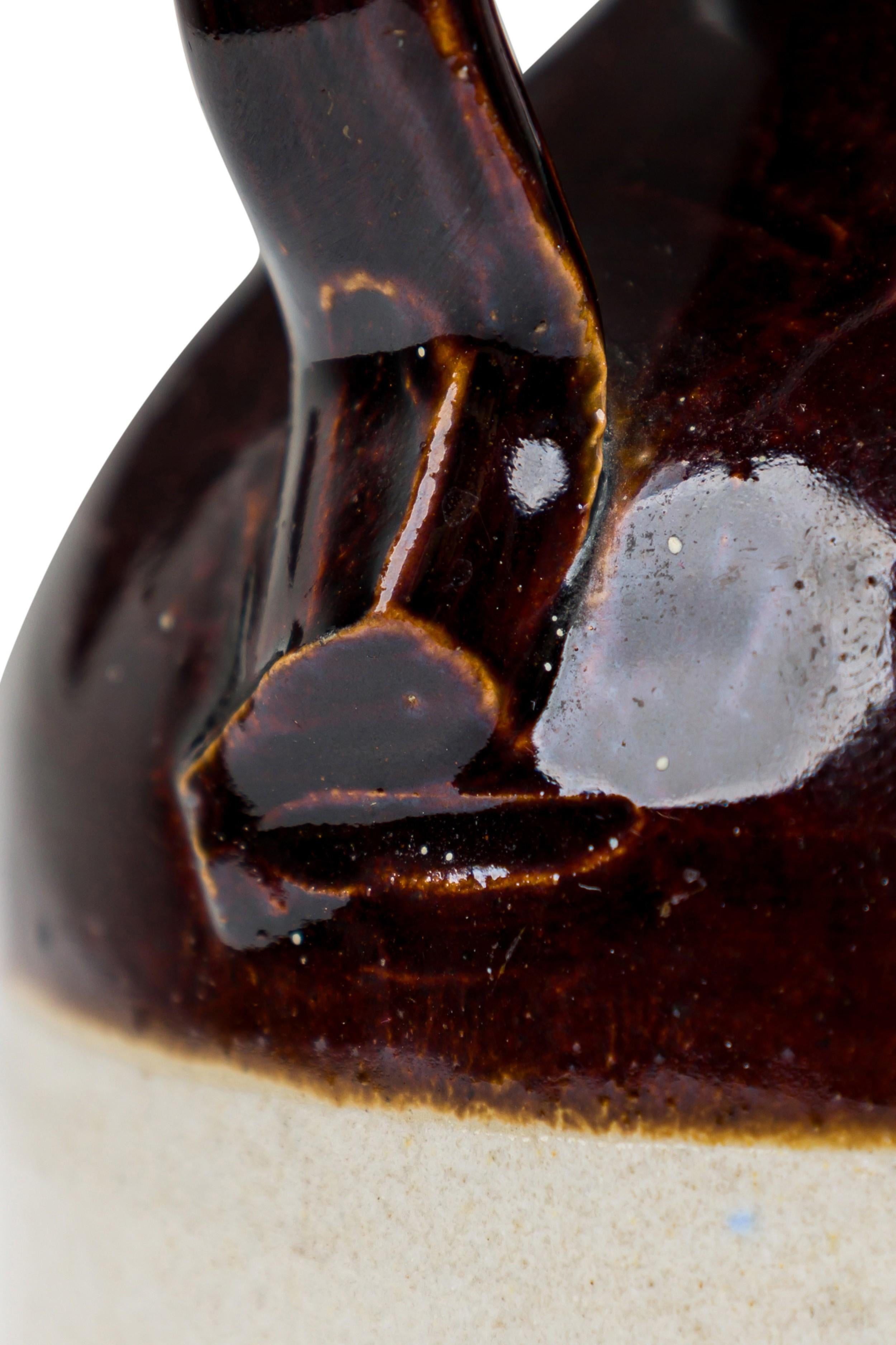 Pichet miniature en grès pour céramique AM Contemporary Bon état - En vente à Queens, NY