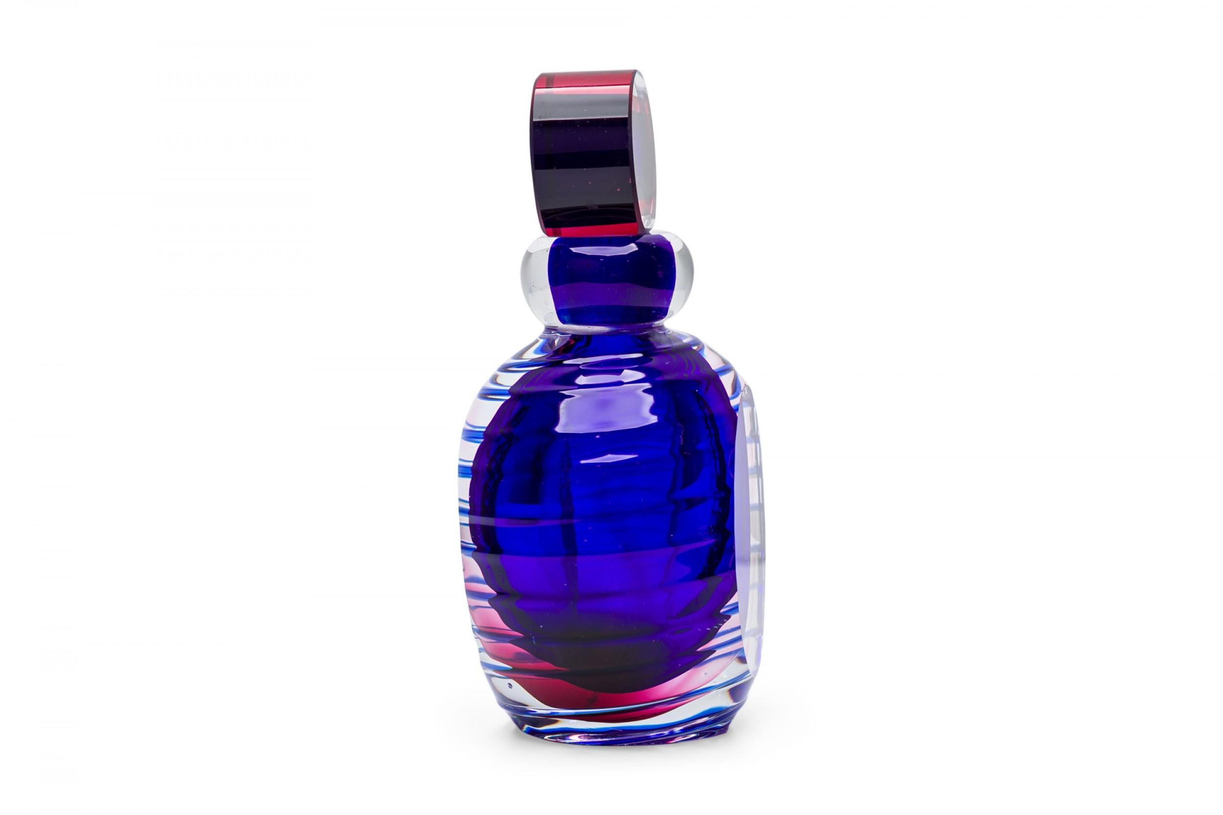 Amerikanische Contemporary farbigen Kristall Parfümflasche im Zustand „Gut“ im Angebot in Queens, NY