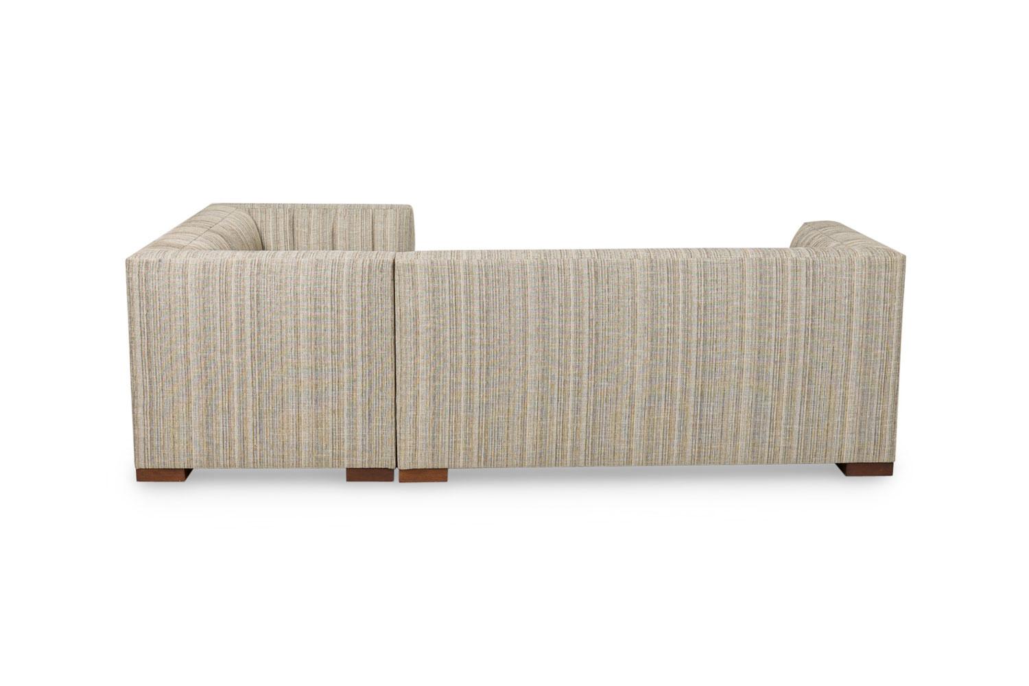 20ième siècle American Contemporary L shaped Channel 2 Piece Sectional en vente