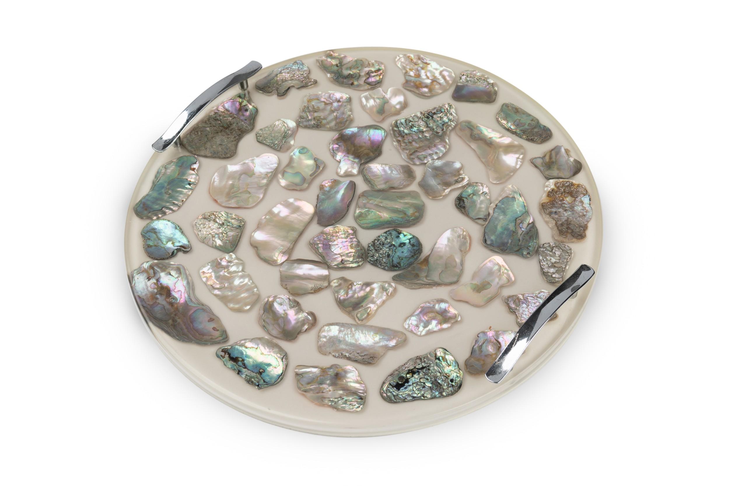 American Contemporary Tablett aus Lucit mit schillernden Abalonen als Intarsien