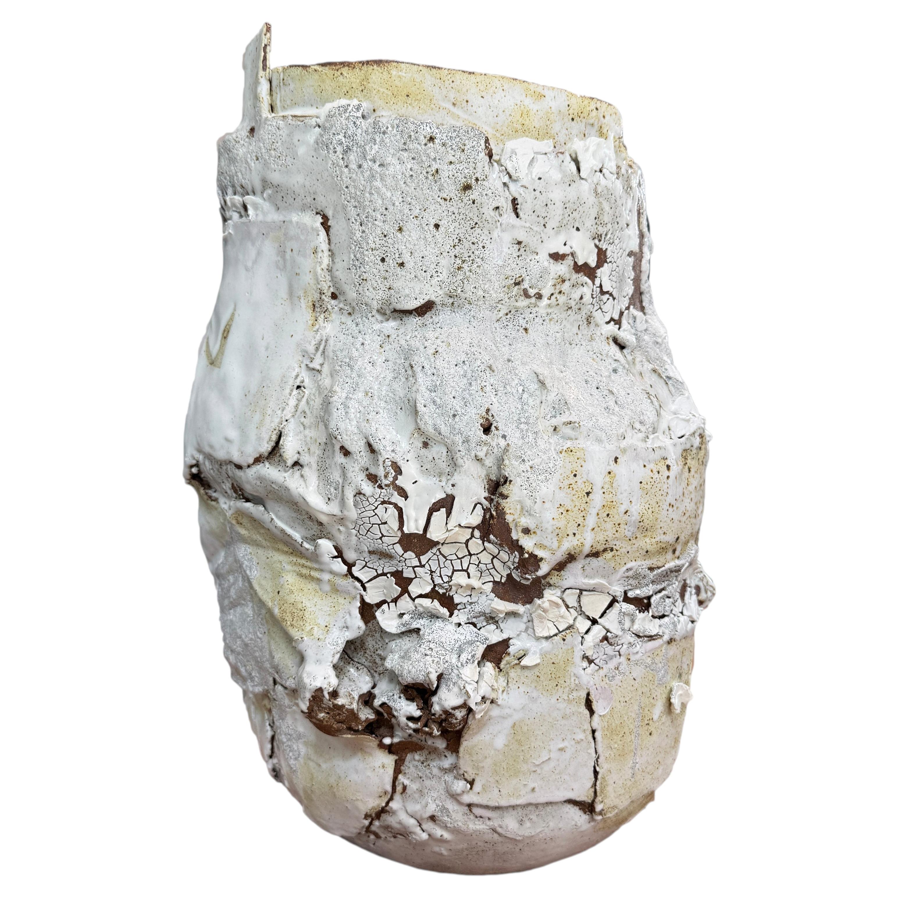 Vase sculptural américain contemporain en céramique, de style abstrait et blanc