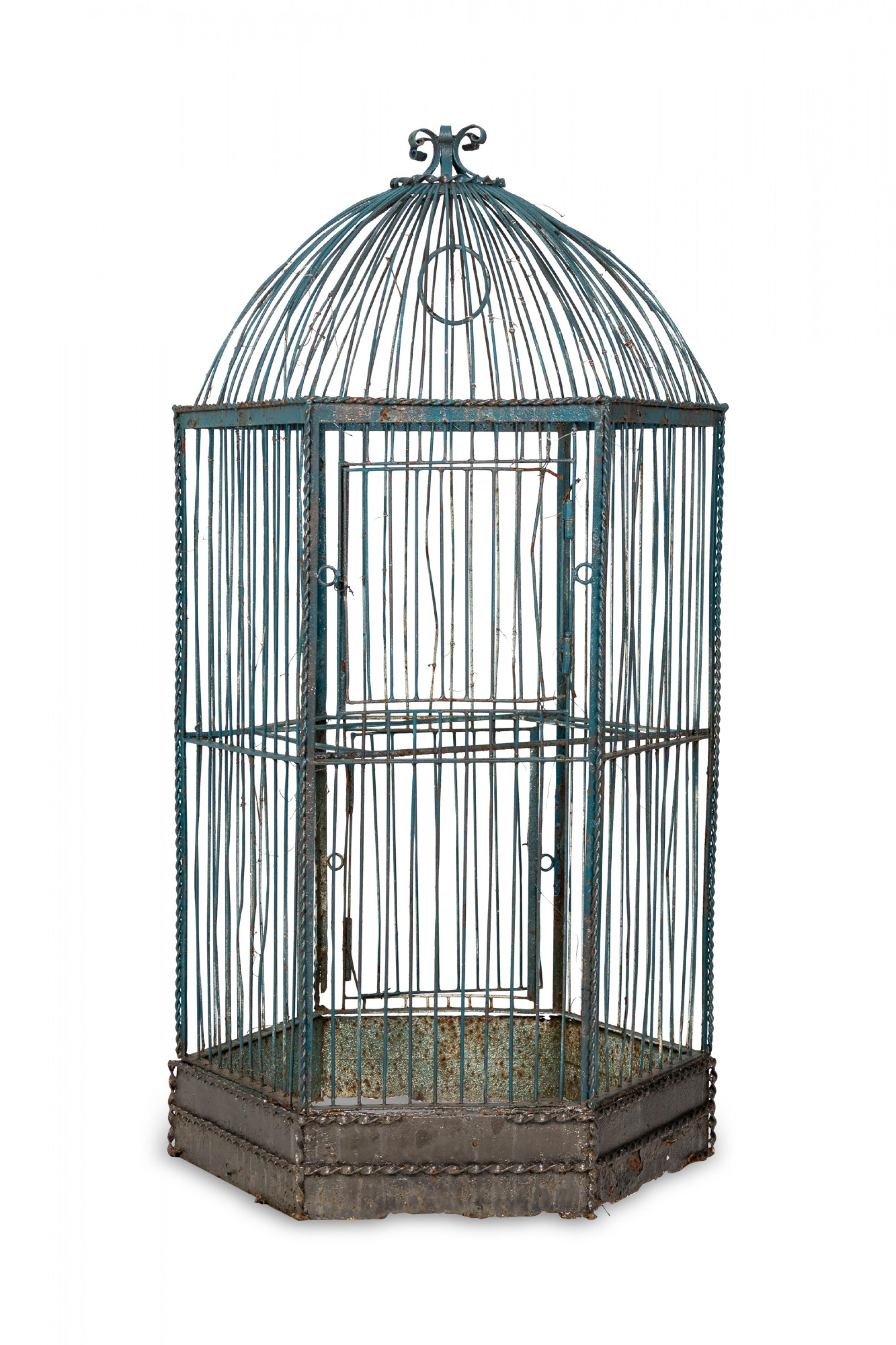 Iron American Country Painted Metal Outdoor Birdcage For Sale