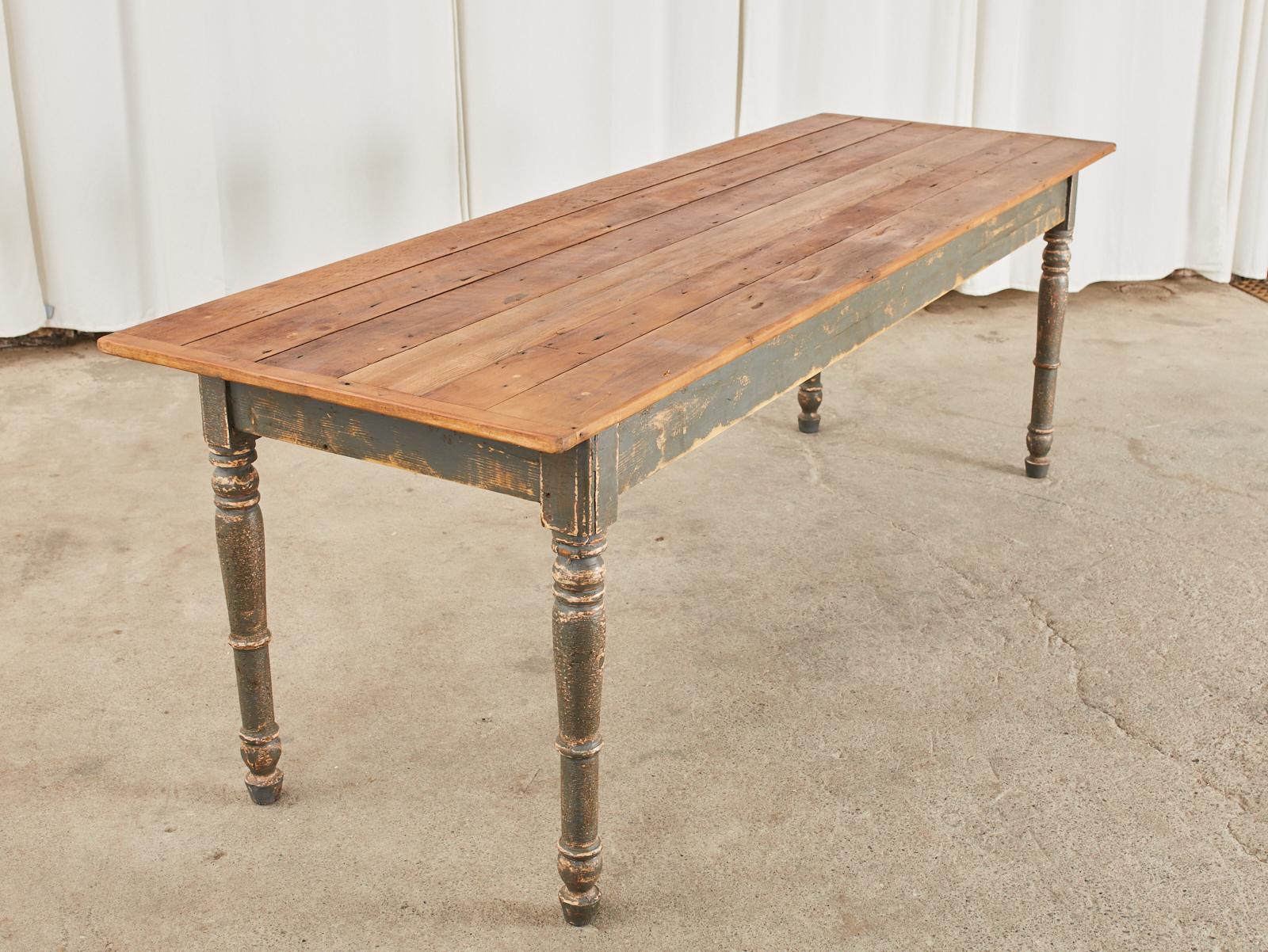 American Country Painted Pine Farmhouse Dining Table In Good Condition In Rio Vista, CA