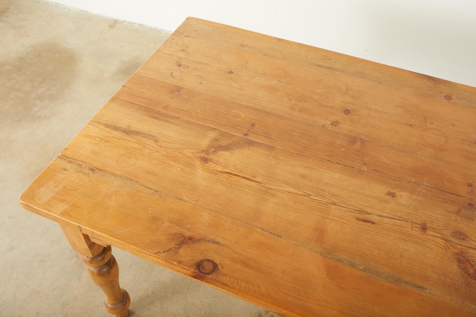 20th Century American Country Pine Farmhouse Harvest Dining Table