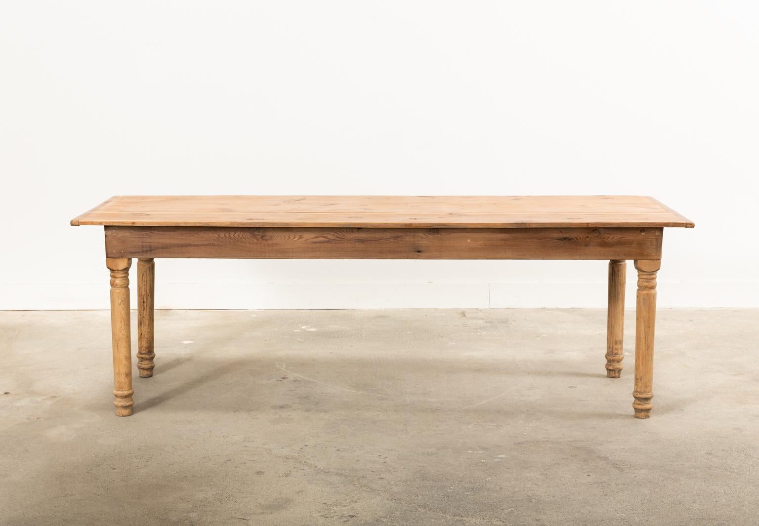 American Country Reclaimed Pine Farmhouse Dining Table 15