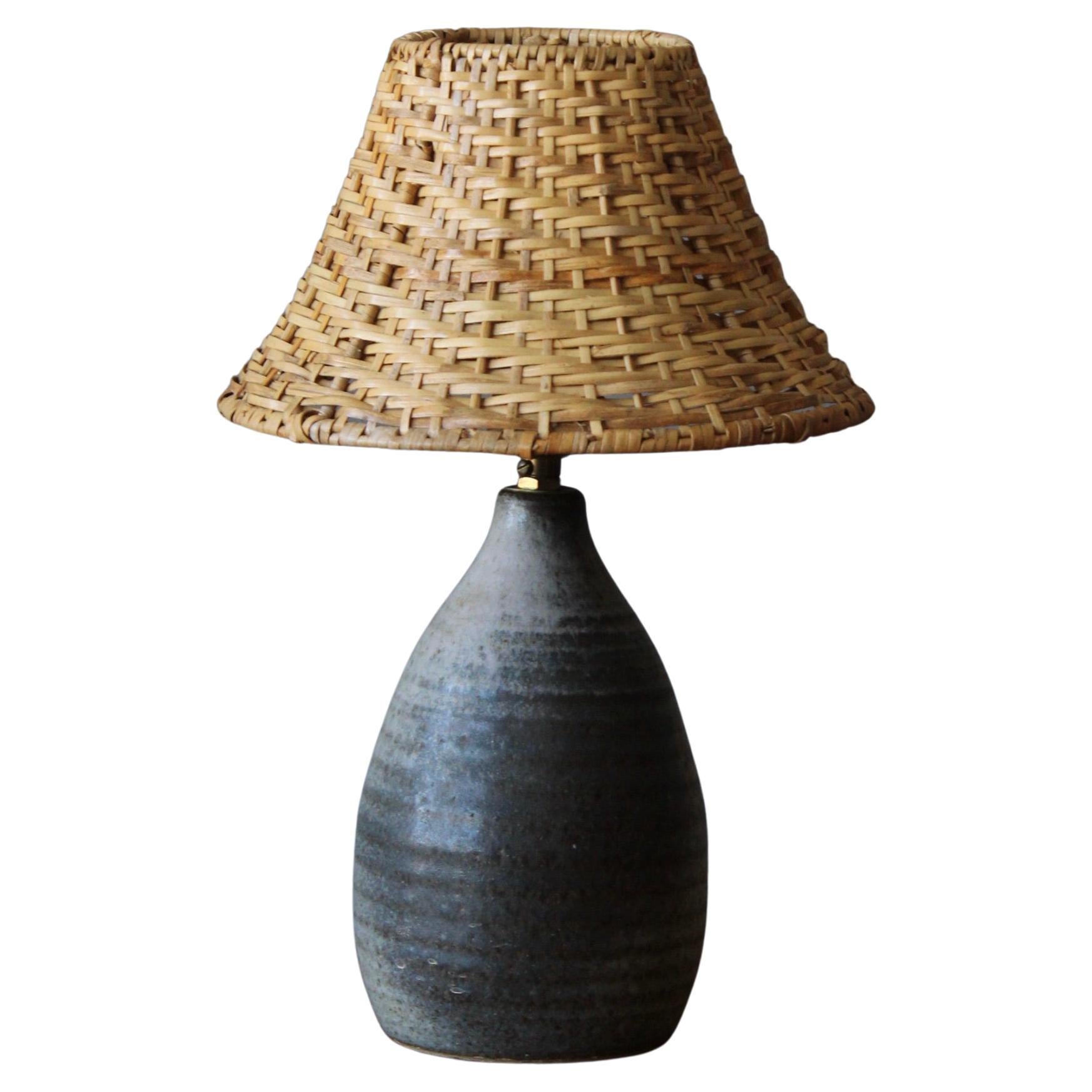 Rattan Table Lamps - 203 For Sale at 1stDibs | vintage rattan lamp 