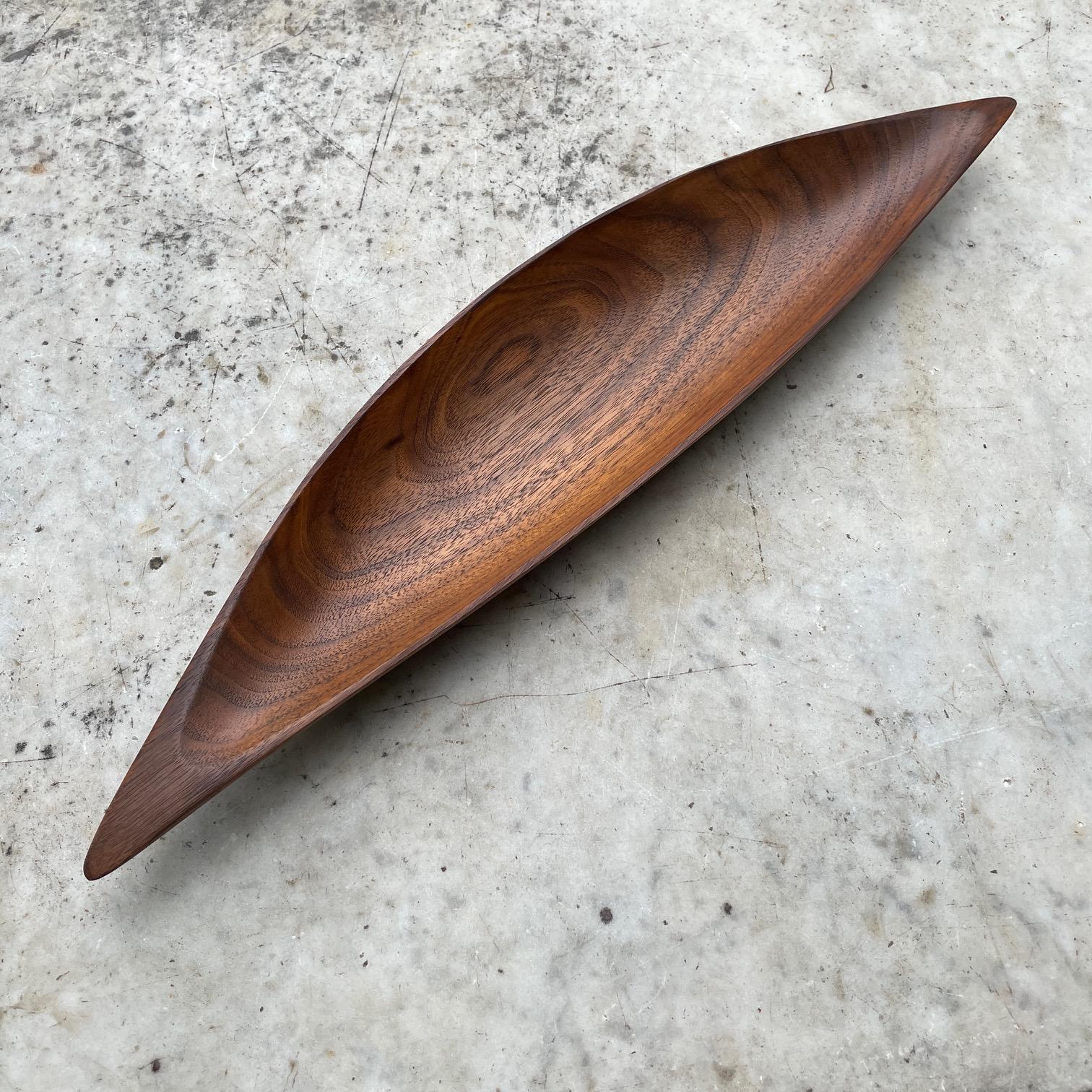 Teak American Craftsman Emil Milan Centerpiece Organic Wood Bowl 20th Century Design For Sale