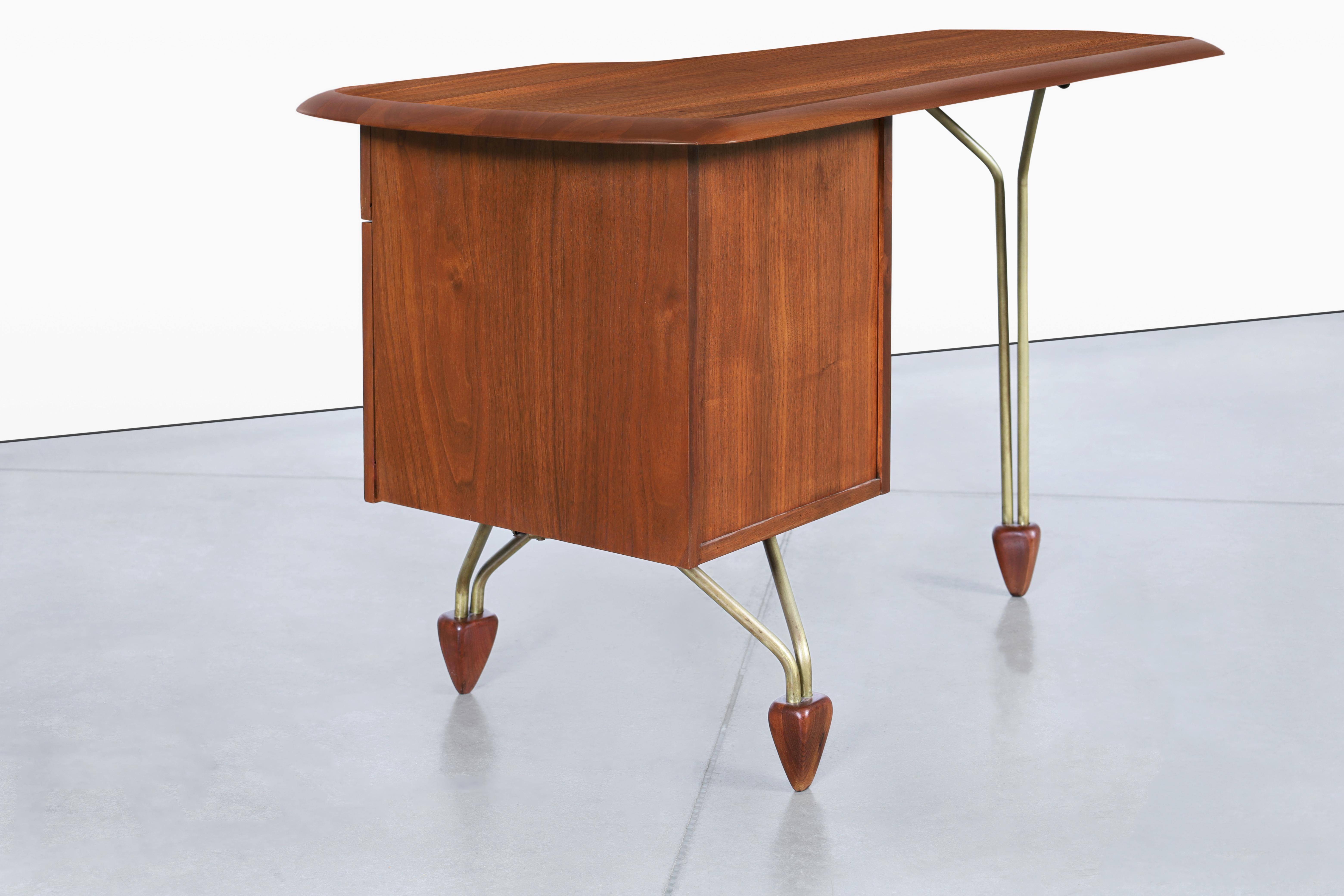 American Craftsmanship Walnut Desk Attributed to John Keal 4
