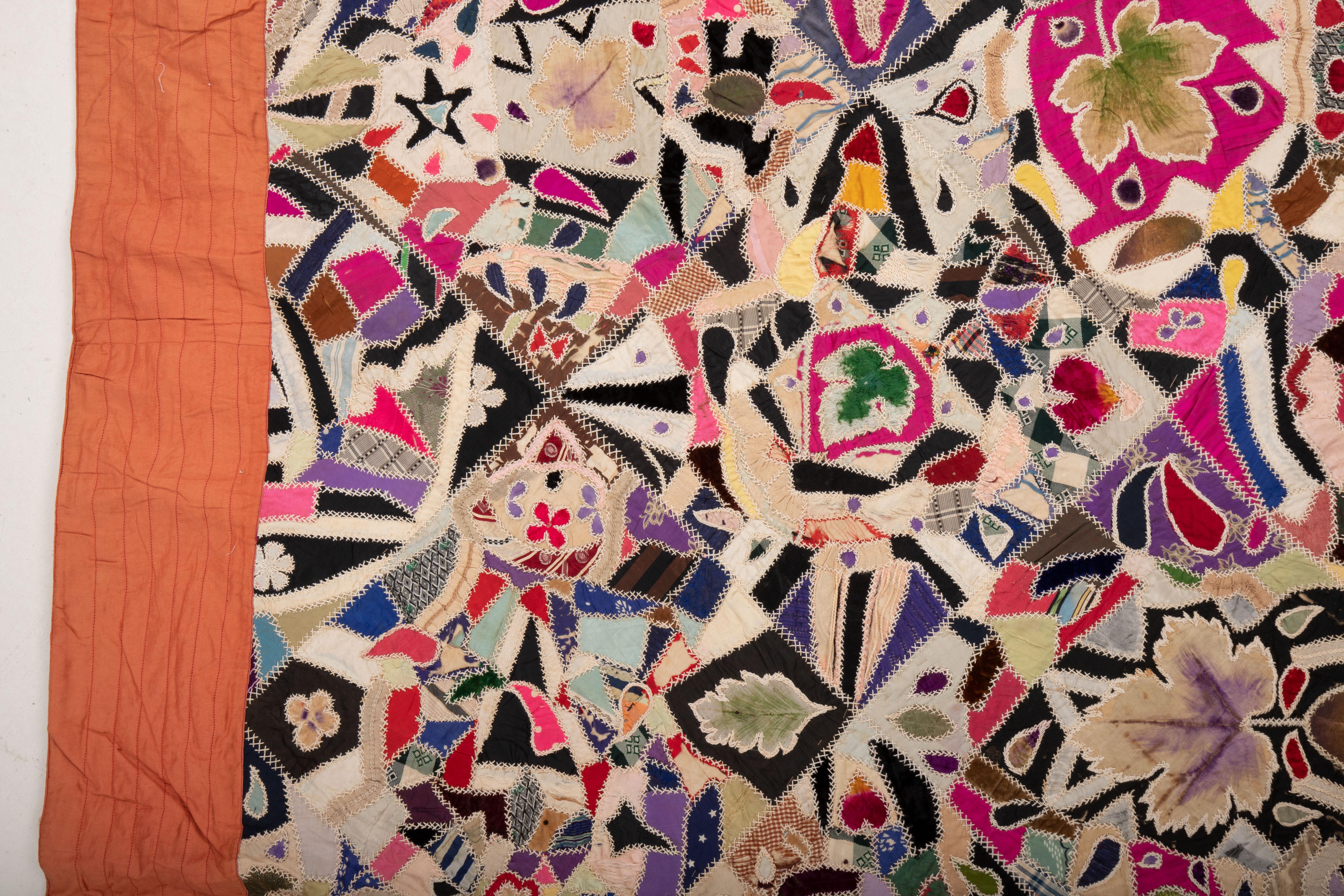 American Crazy Quilt, early 20th C. For Sale 4