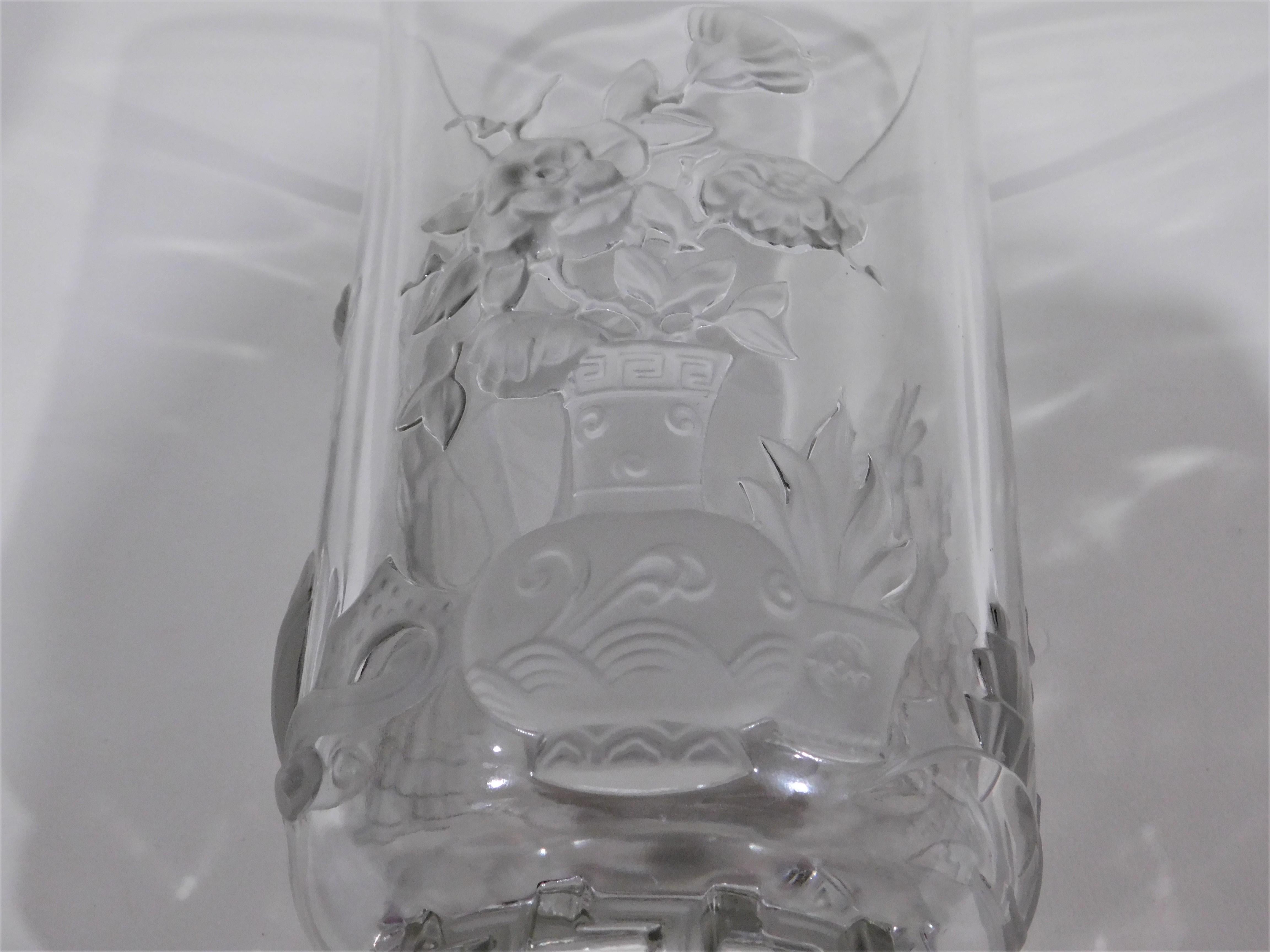 Vase Verlys en cristal d'art américain avec motif mandarin chinois en vente 1