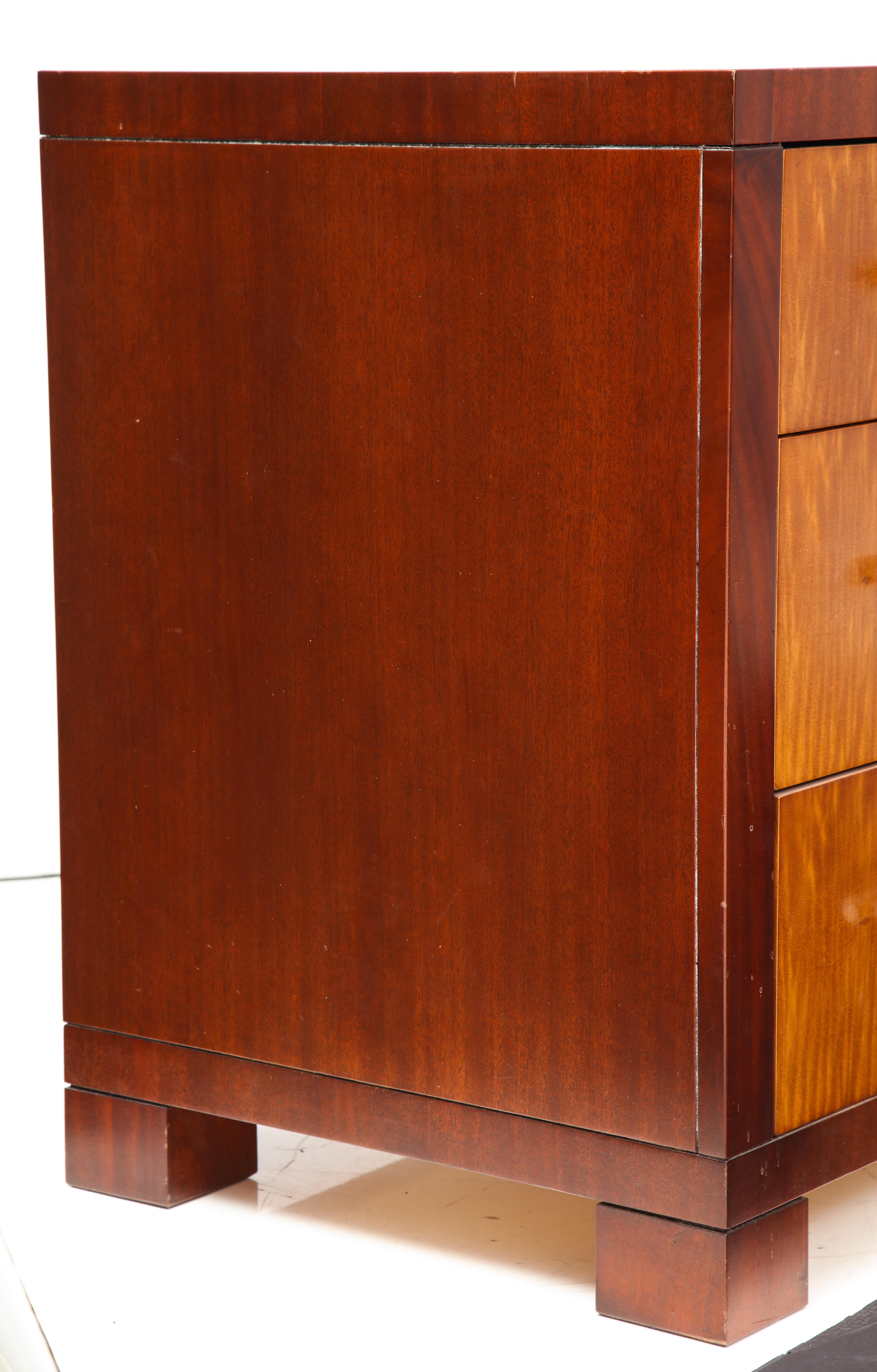 American Deco Chest of Drawers by John Widdicomb 4