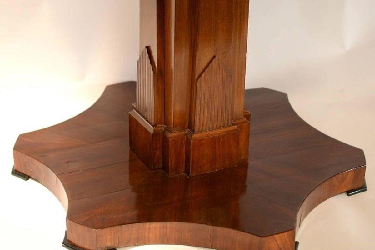 American Deco Pedestal Table For Sale 2