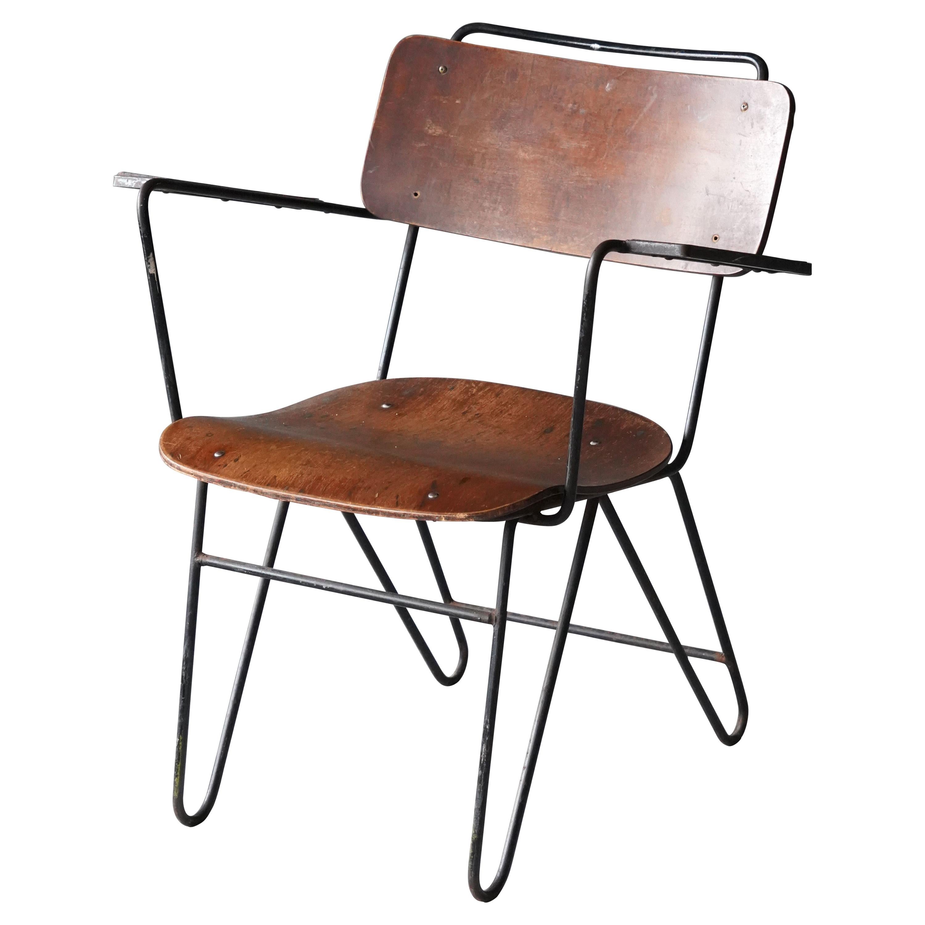 Fauteuil de designer américain, bois de contreplaqué moulé, métal laqué, Amérique, années 1940