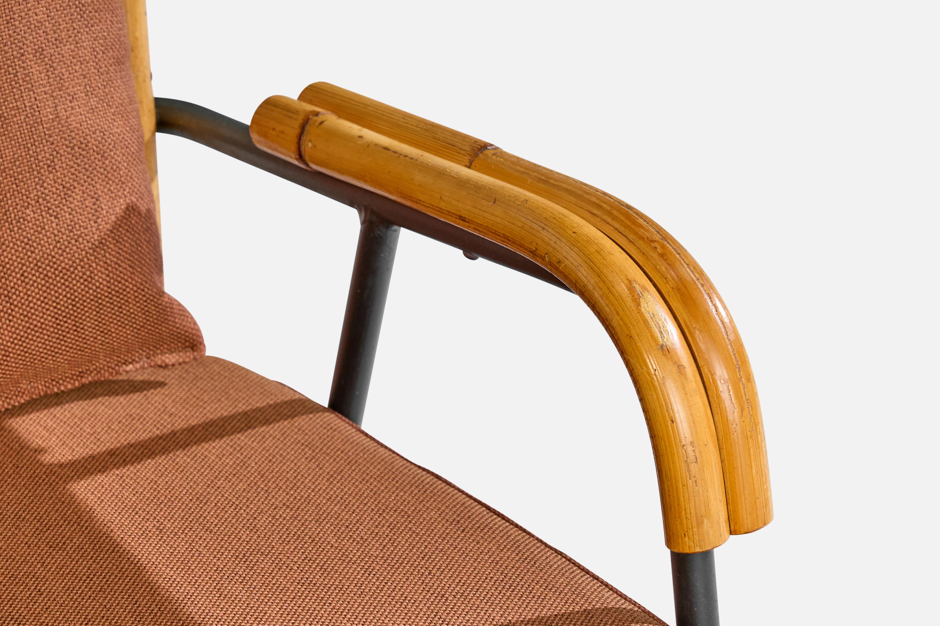 Milieu du XXe siècle Am designs/One, Fauteuils, Bambou, Fer, Tissu, USA, 1950s en vente