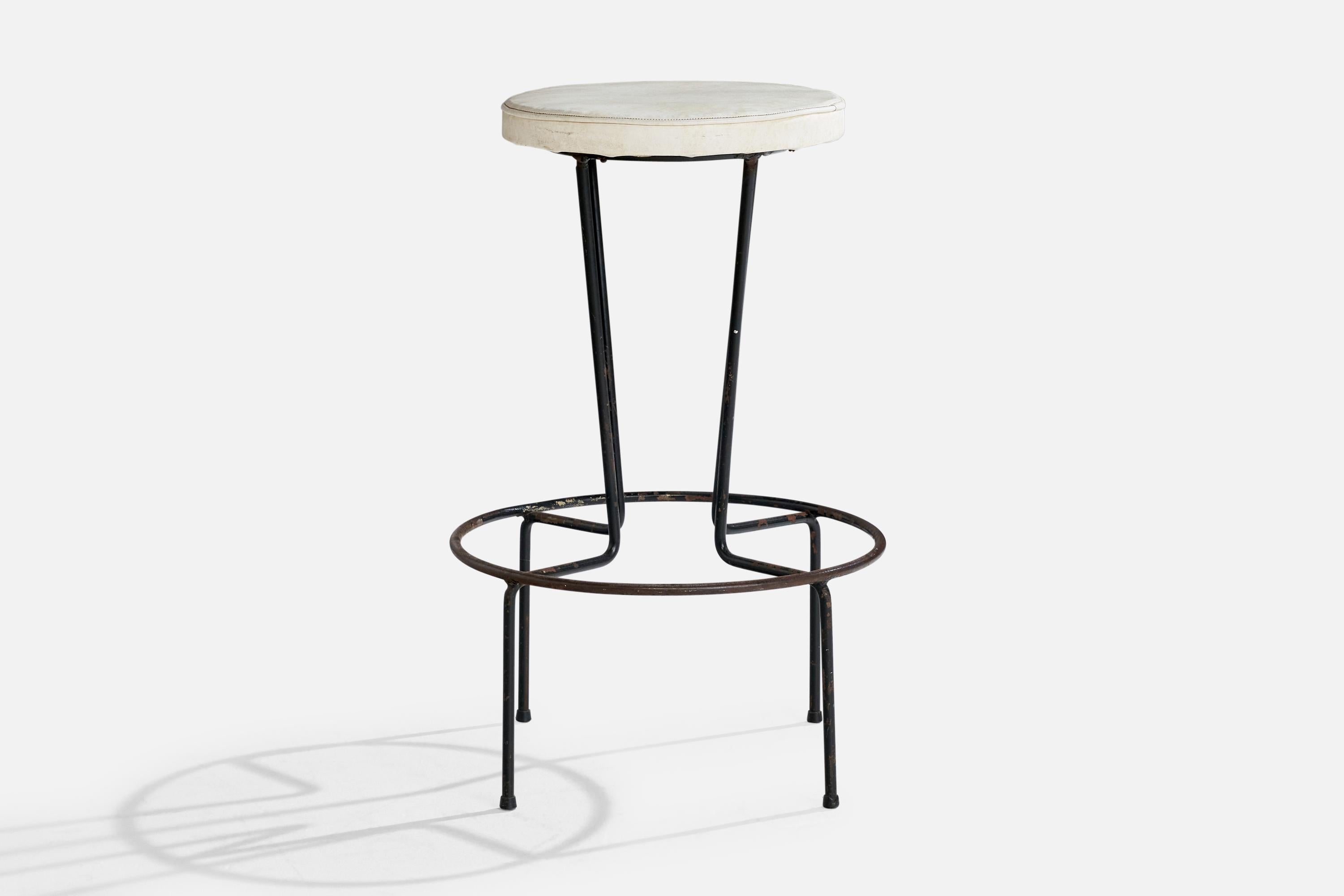 Milieu du XXe siècle American Design, Tabourets de bar, Fer, Cuir, USA, 1950s en vente