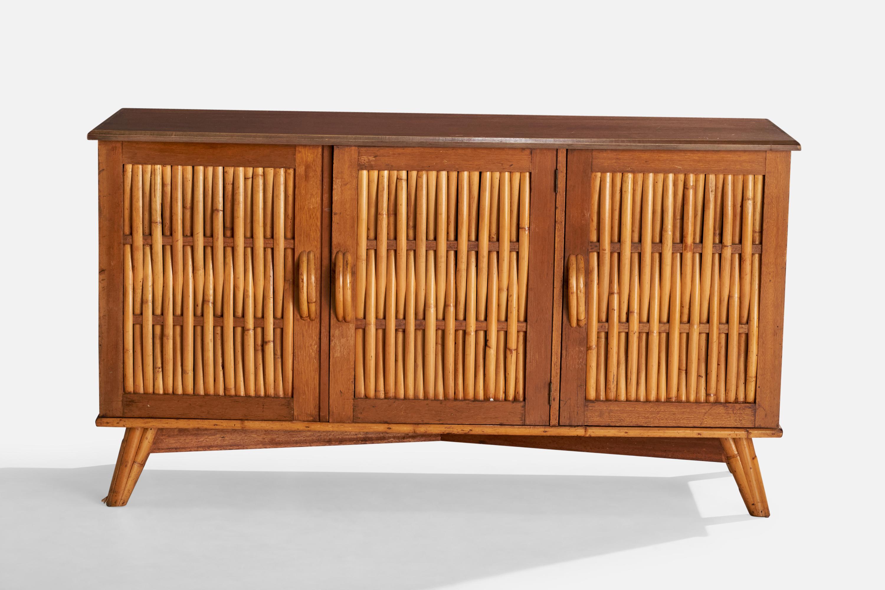 Amerikanischer Designer, Schrank, Eiche, Bambus, USA, 1950er Jahre (Moderne der Mitte des Jahrhunderts) im Angebot