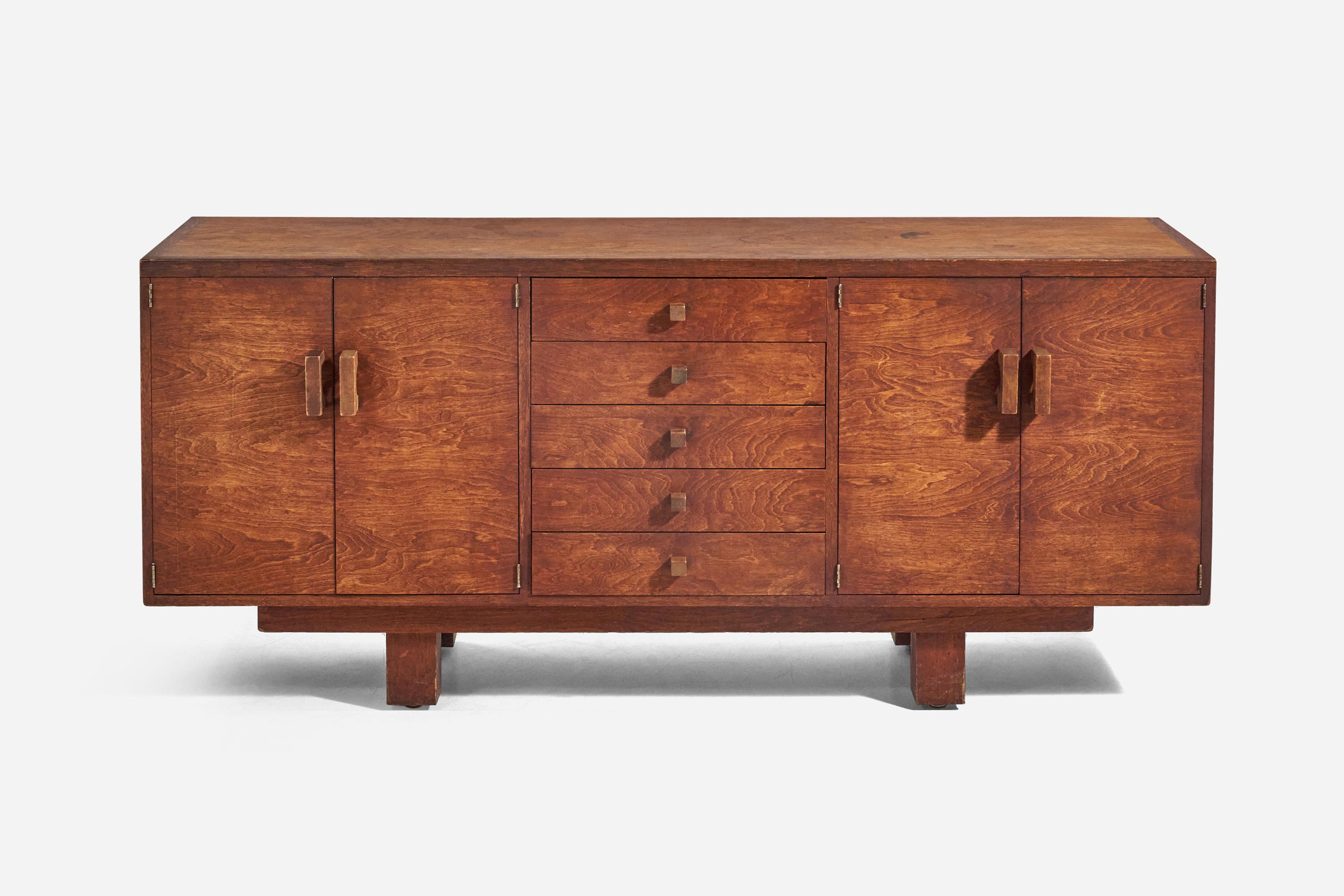 American Designer, Cabinet, Oak, United States, 1960s In Good Condition For Sale In High Point, NC