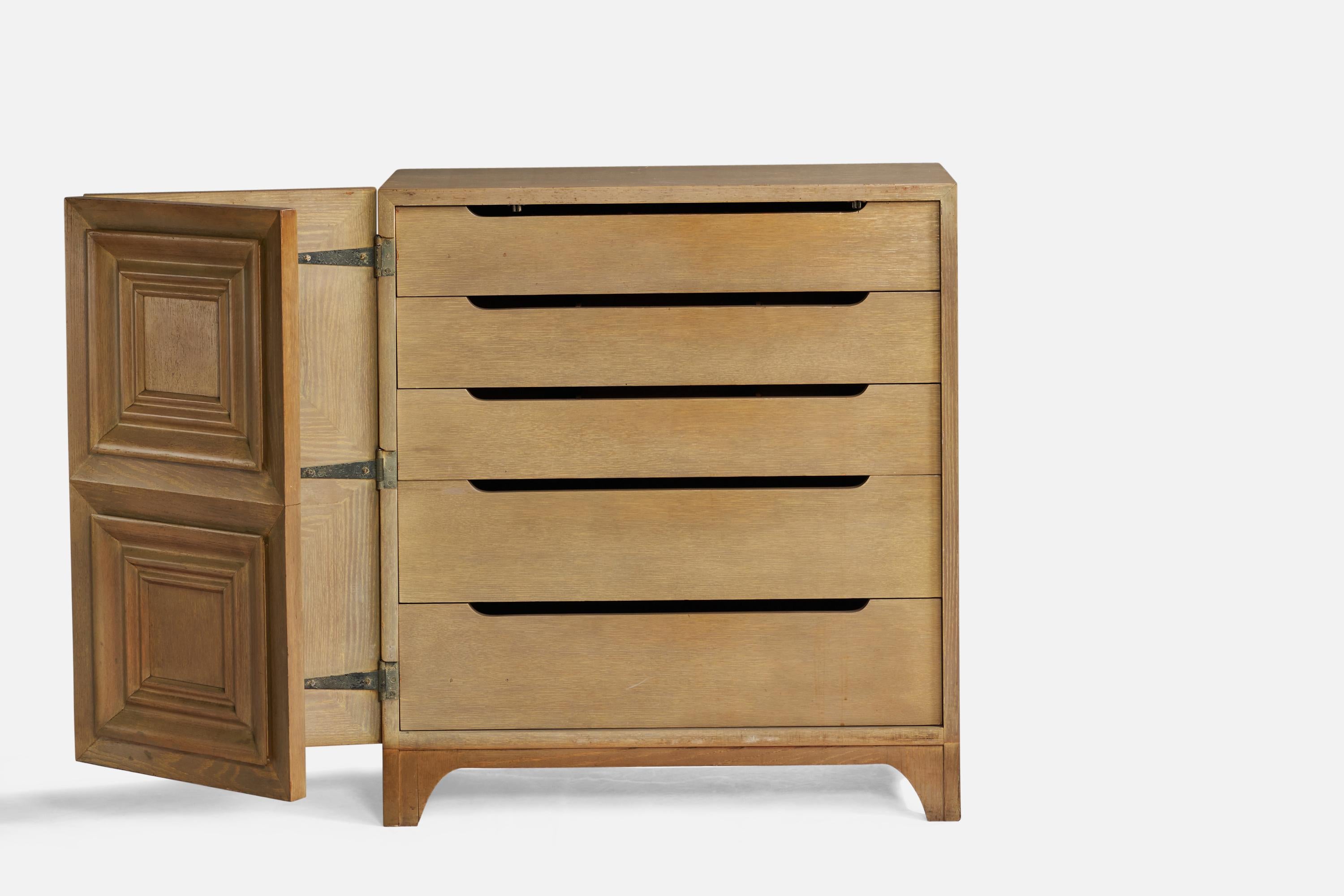 Modern American Designer, Cabinet, Oak, USA, 1940s For Sale