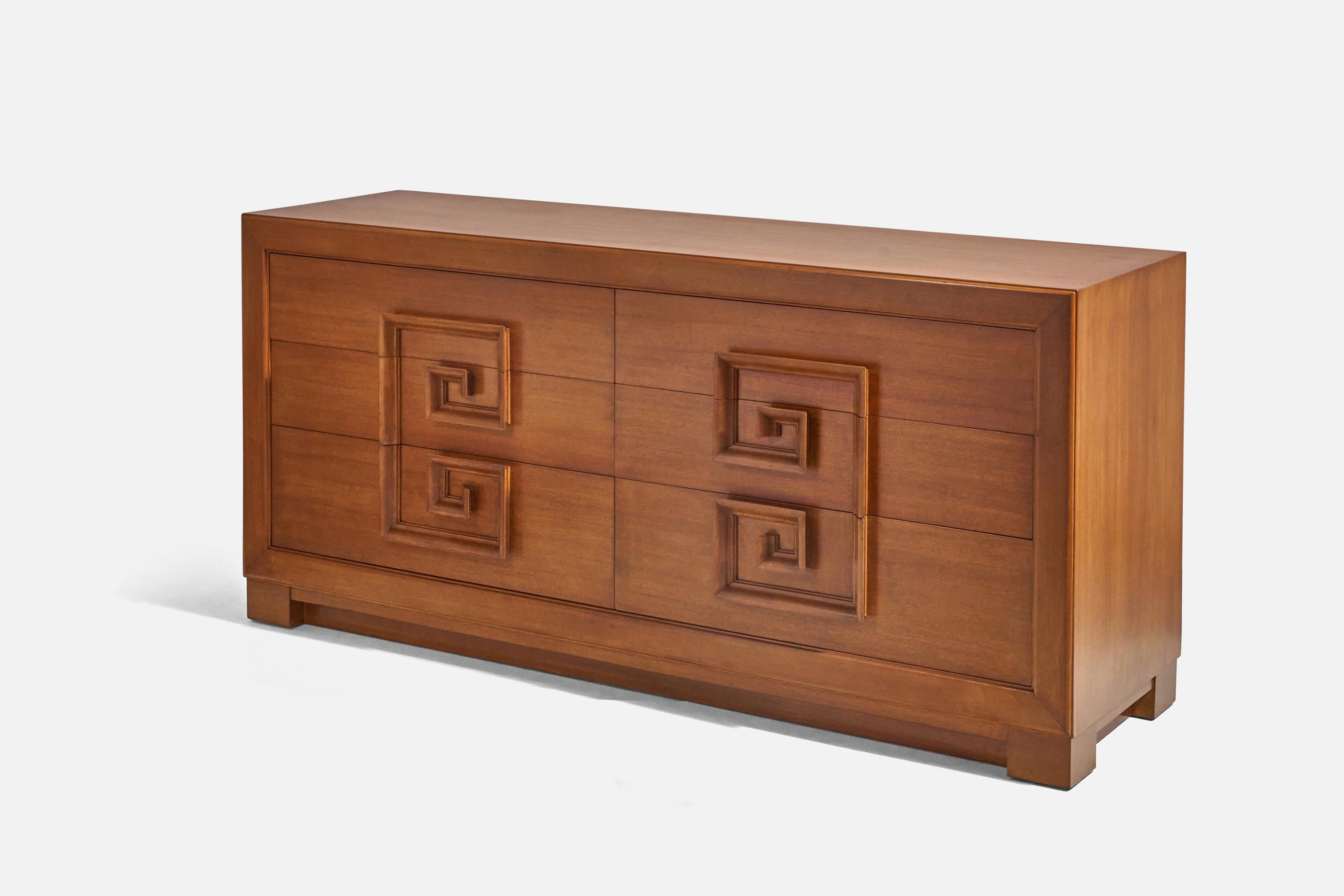 American Designer, Cabinet or Dresser, Walnut, United States, 1940s In Good Condition For Sale In High Point, NC