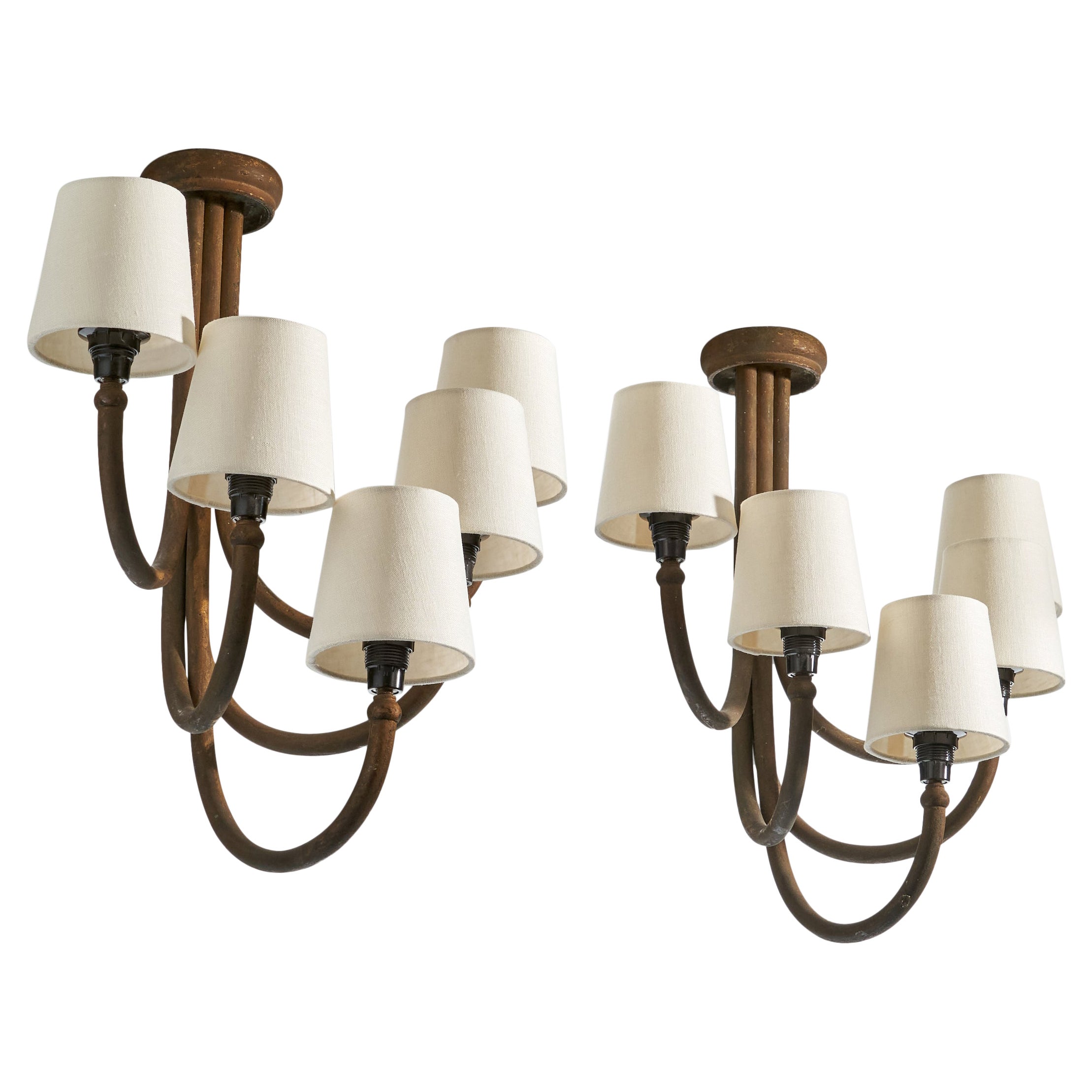Designer americano, Lampadari, Metallo, Fabrice, USA, anni '40 in vendita
