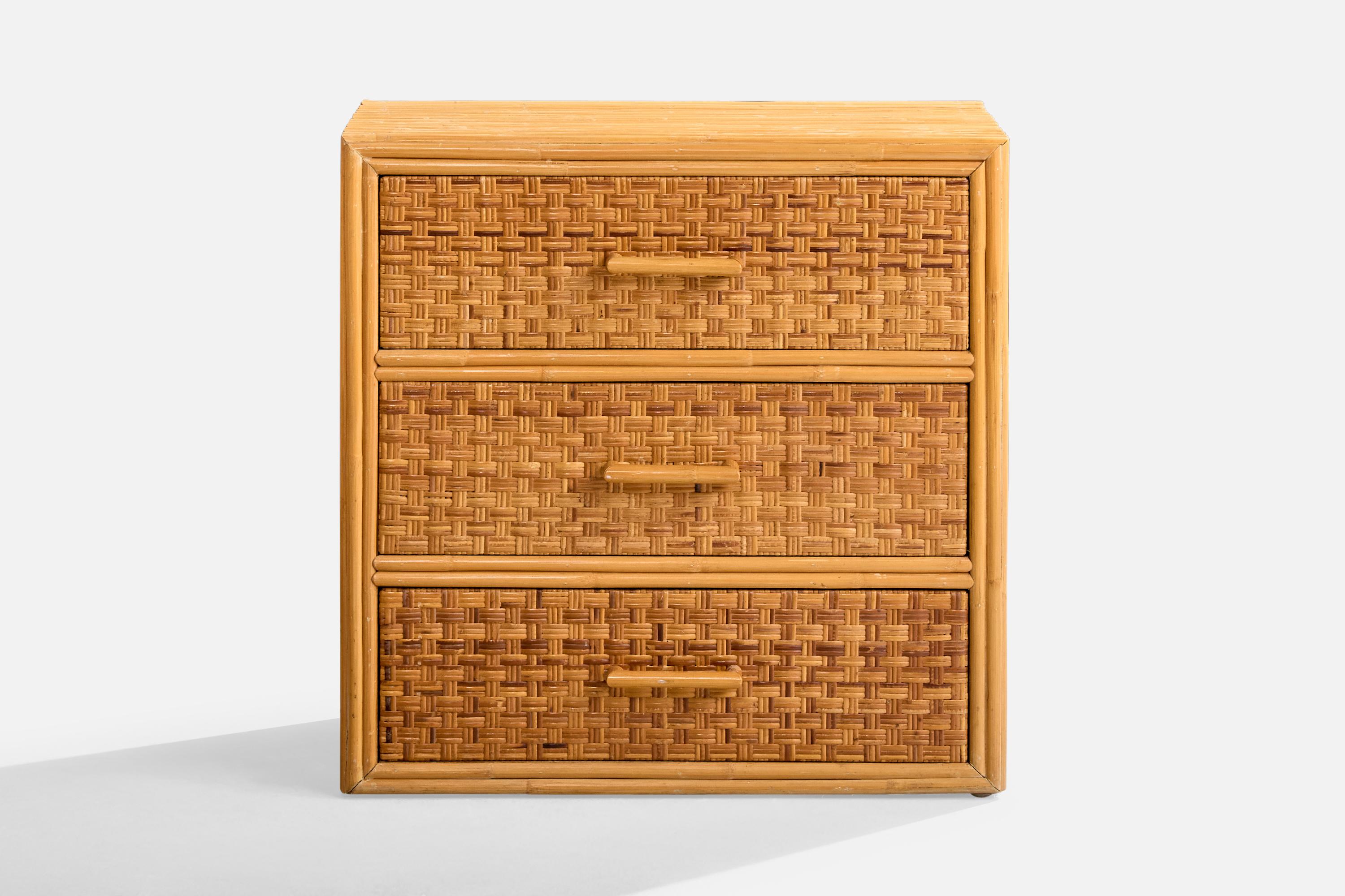 Fine XX secolo Designer americano, Cassettiere, Bambù, Rattan, USA, anni '70 in vendita