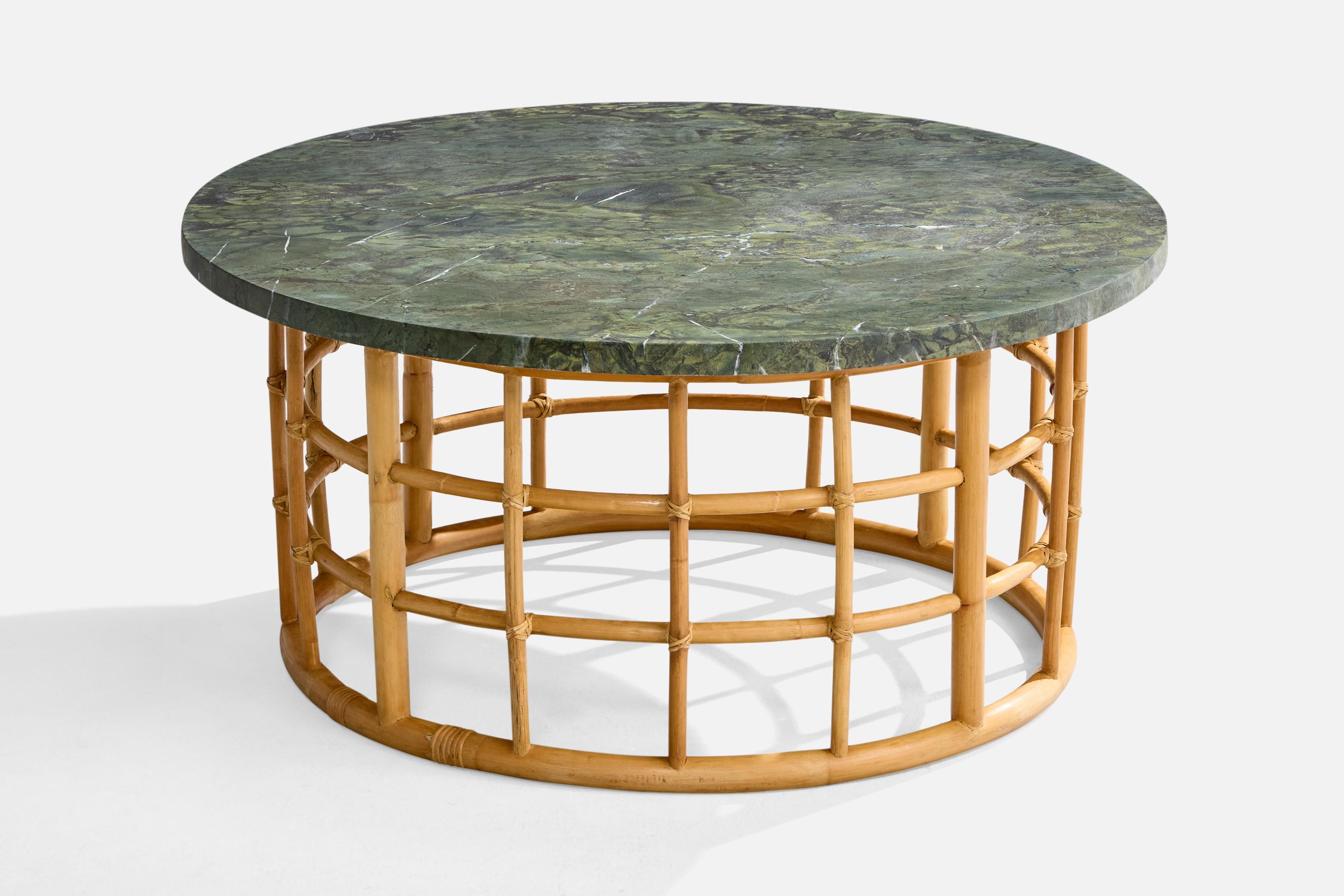 Mid-Century Modern Designer américain, table basse, bambou, rotin, marbre, États-Unis, années 1950 en vente