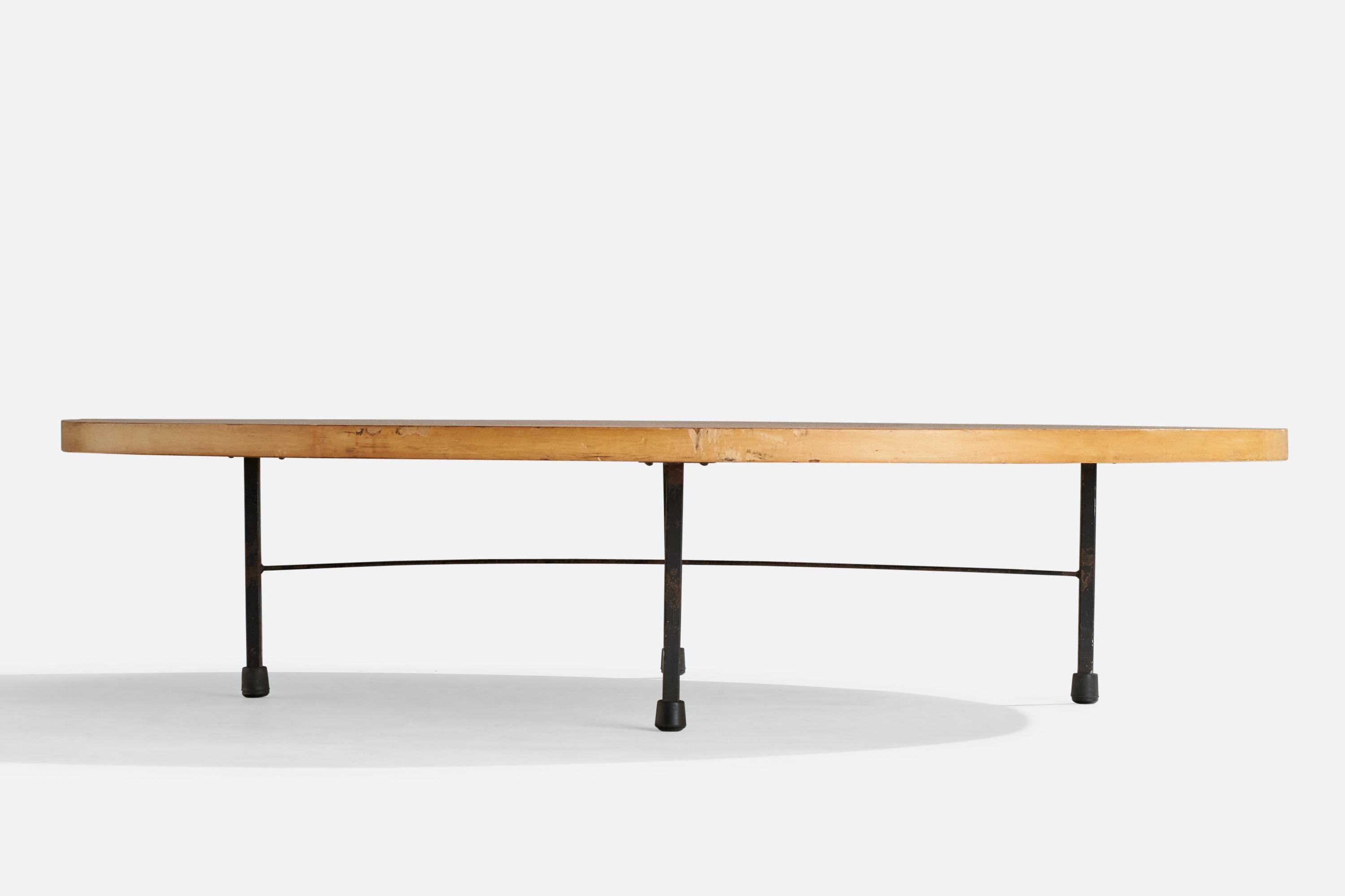 Americano Tavolino di design americano, betulla, ferro, USA, anni '50 in vendita