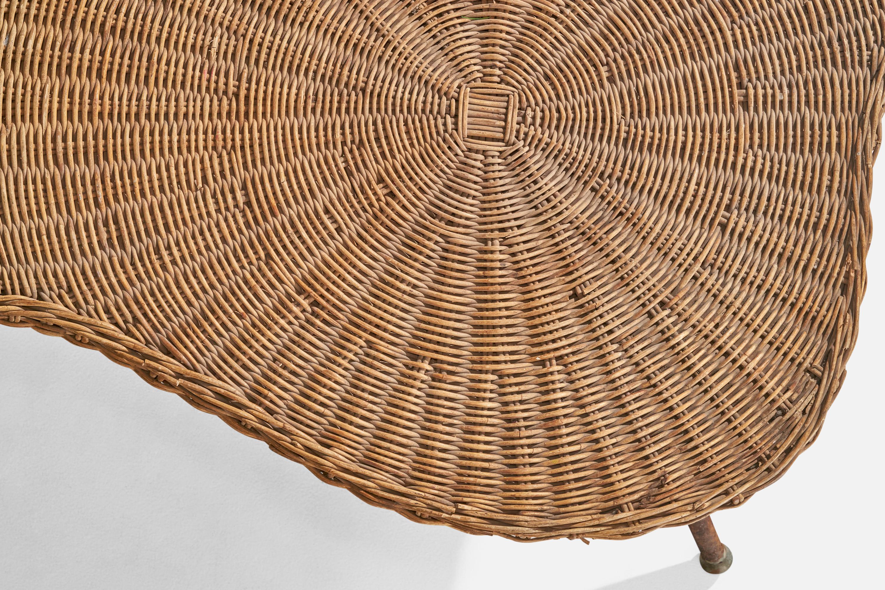 Amerikanischer Designer, Couchtisch, Eisen, Rattan, USA, 1950er Jahre im Angebot 3