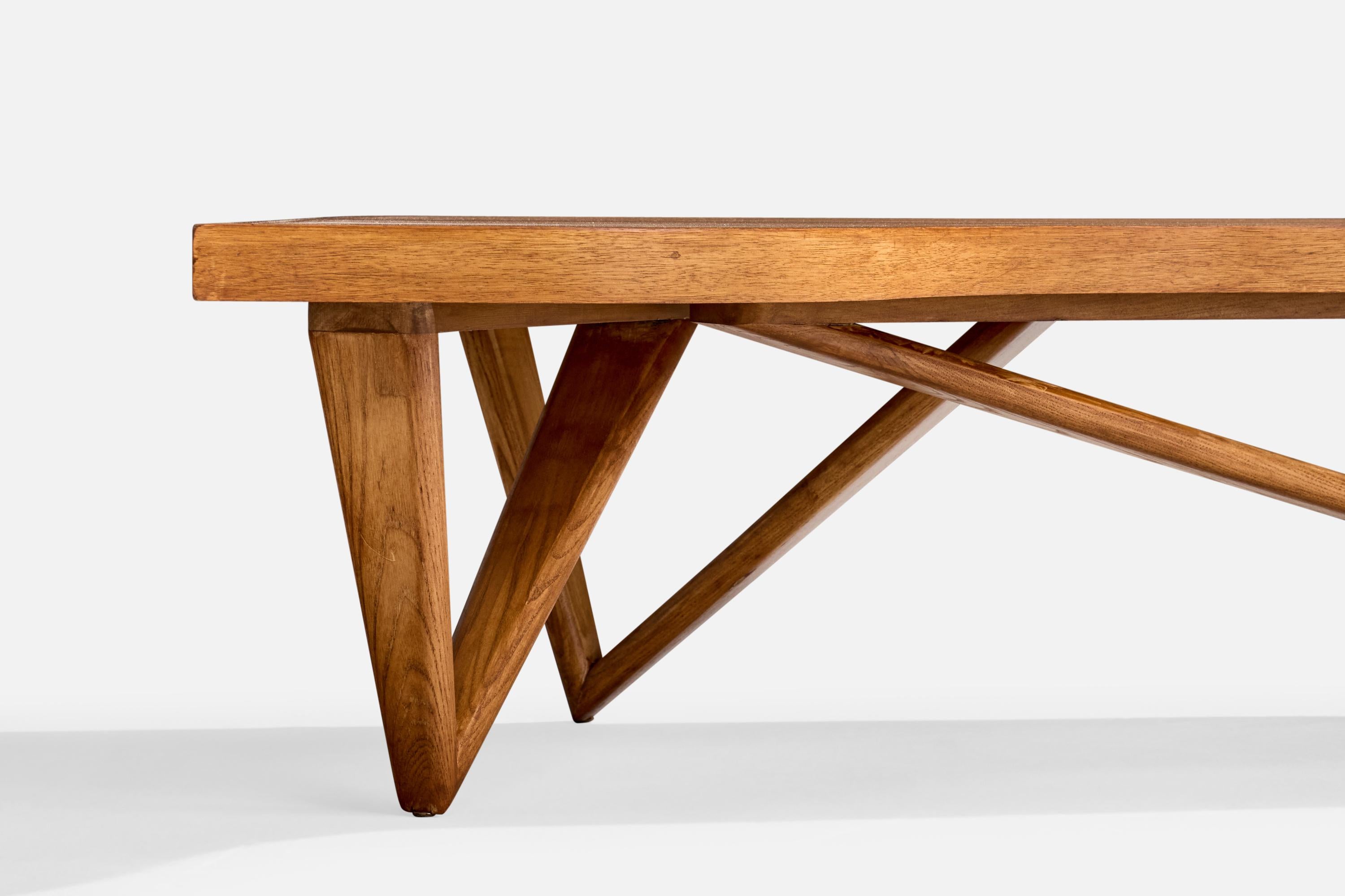 Milieu du XXe siècle Designer américain, table basse, Oak Oak, Walnut, USA, années 1950 en vente