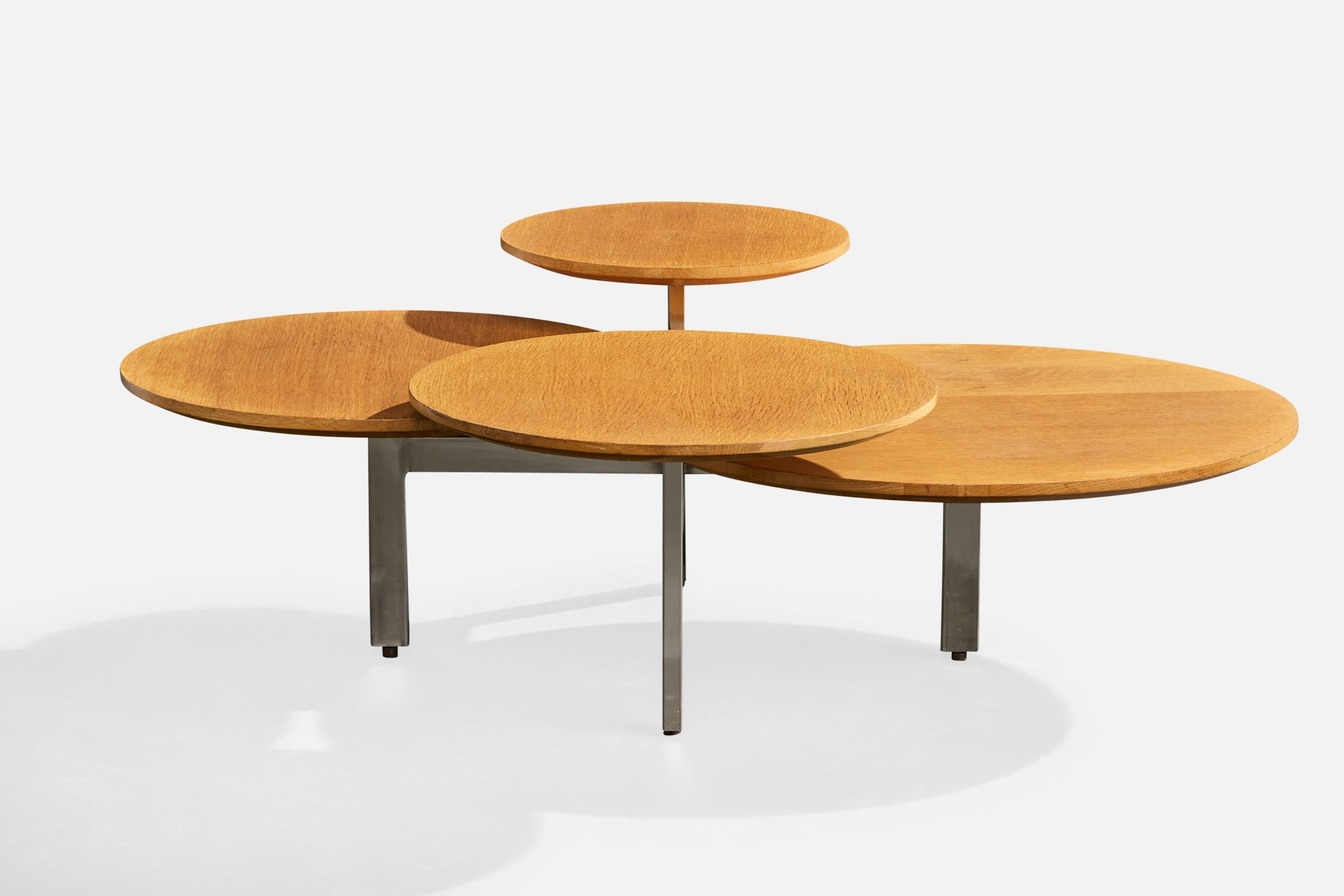 Mid-Century Modern Designer américain, table basse, Steele, Wood, USA, années 1970 en vente
