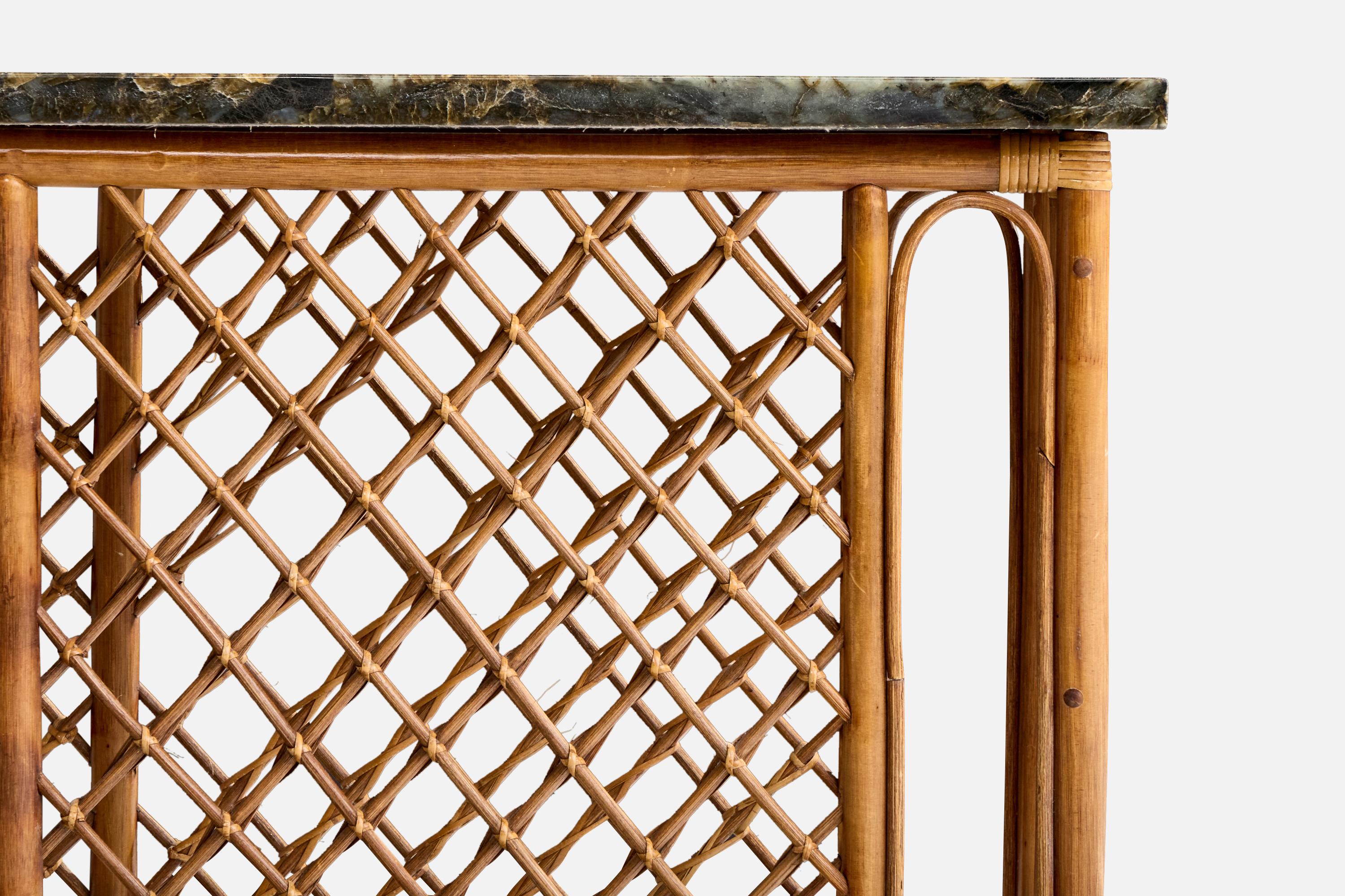 Diseñador americano, mesa consola, bambú, ratán, mármol, EE.UU., años 1960 en Bueno estado para la venta en High Point, NC