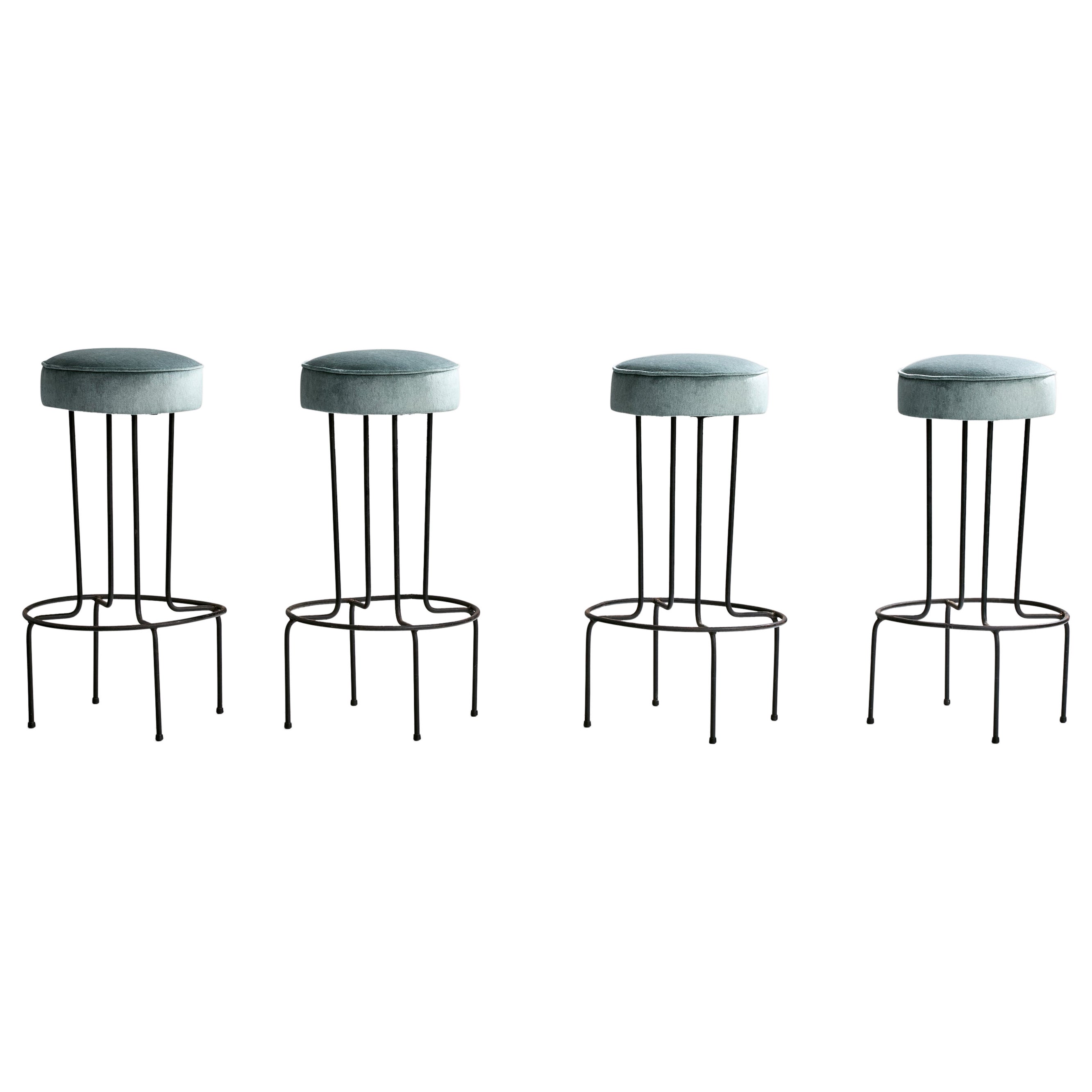 Diseñador americano, Taburetes de mostrador, Hierro, Terciopelo, EE.UU., Década de 1950